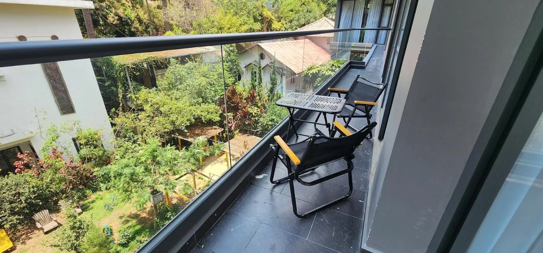 Garden in LHASA HOTEL - Central hotel in Dalat