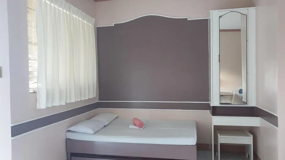 Bedroom in Mayon View Garden Apartelle Sa Bukid