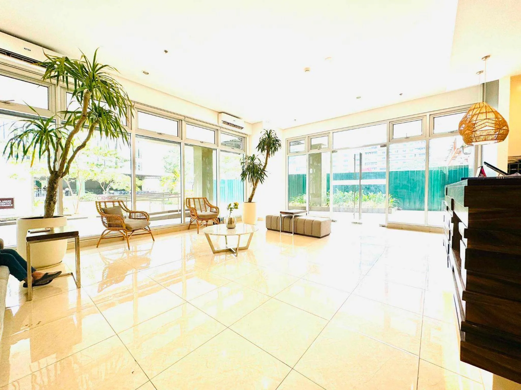 Lobby or reception in OYO 1080 THE BEST INN