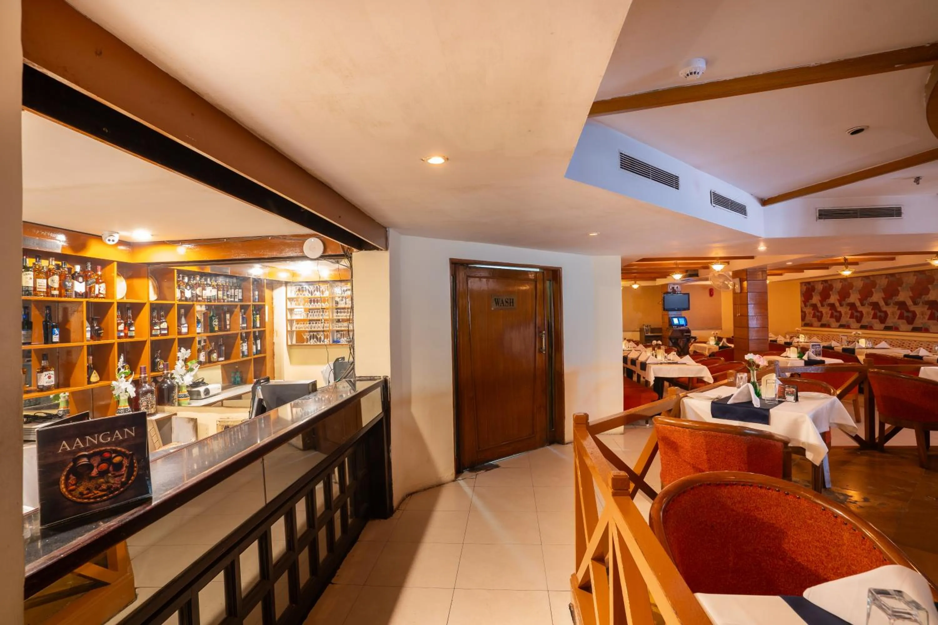 Restaurant/places to eat in Pincode Hotels by Yatri Nivas