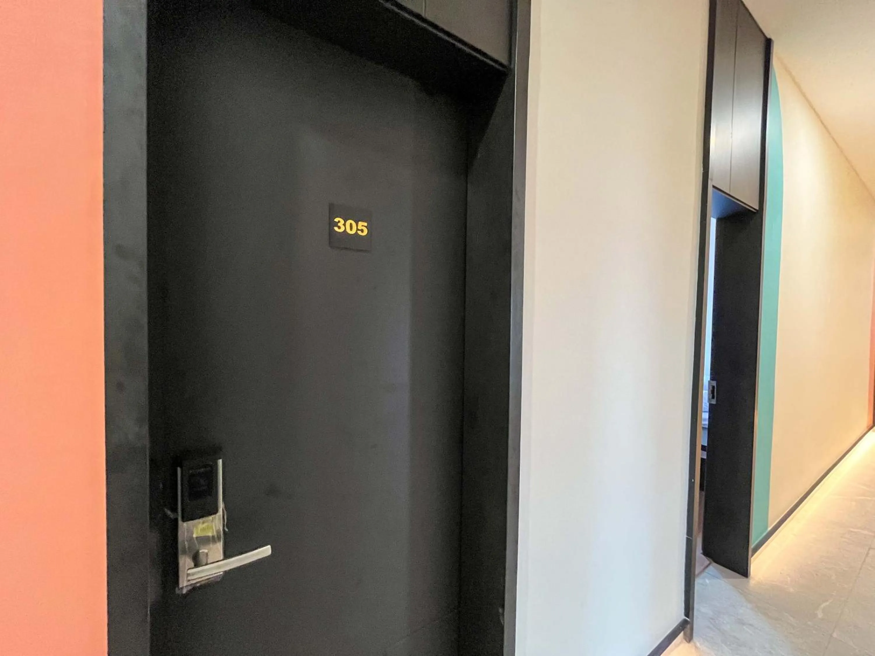 Property building in SANS Hotel Premiere Majapahit Semarang