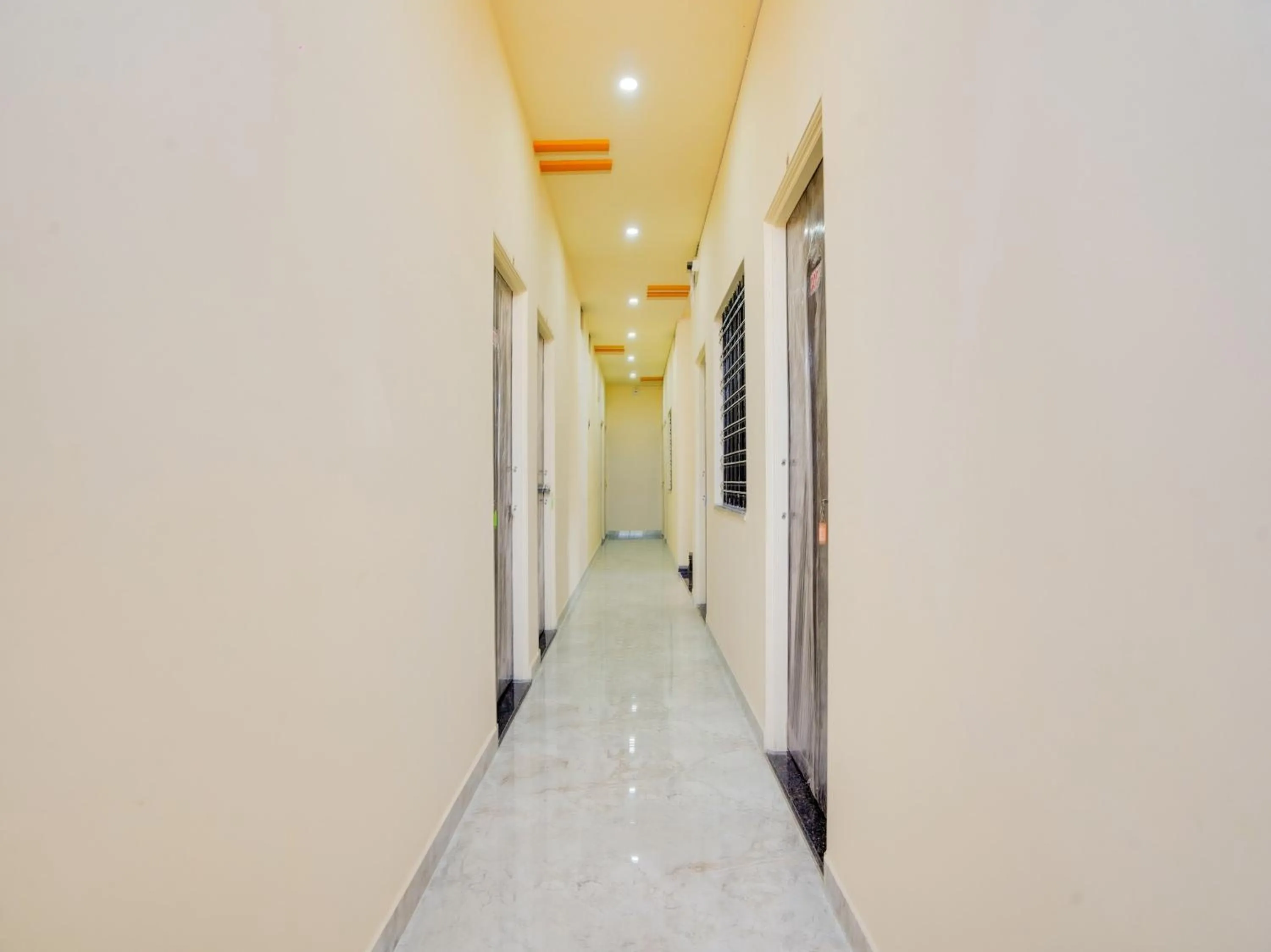 Lobby or reception in Hotel O RK