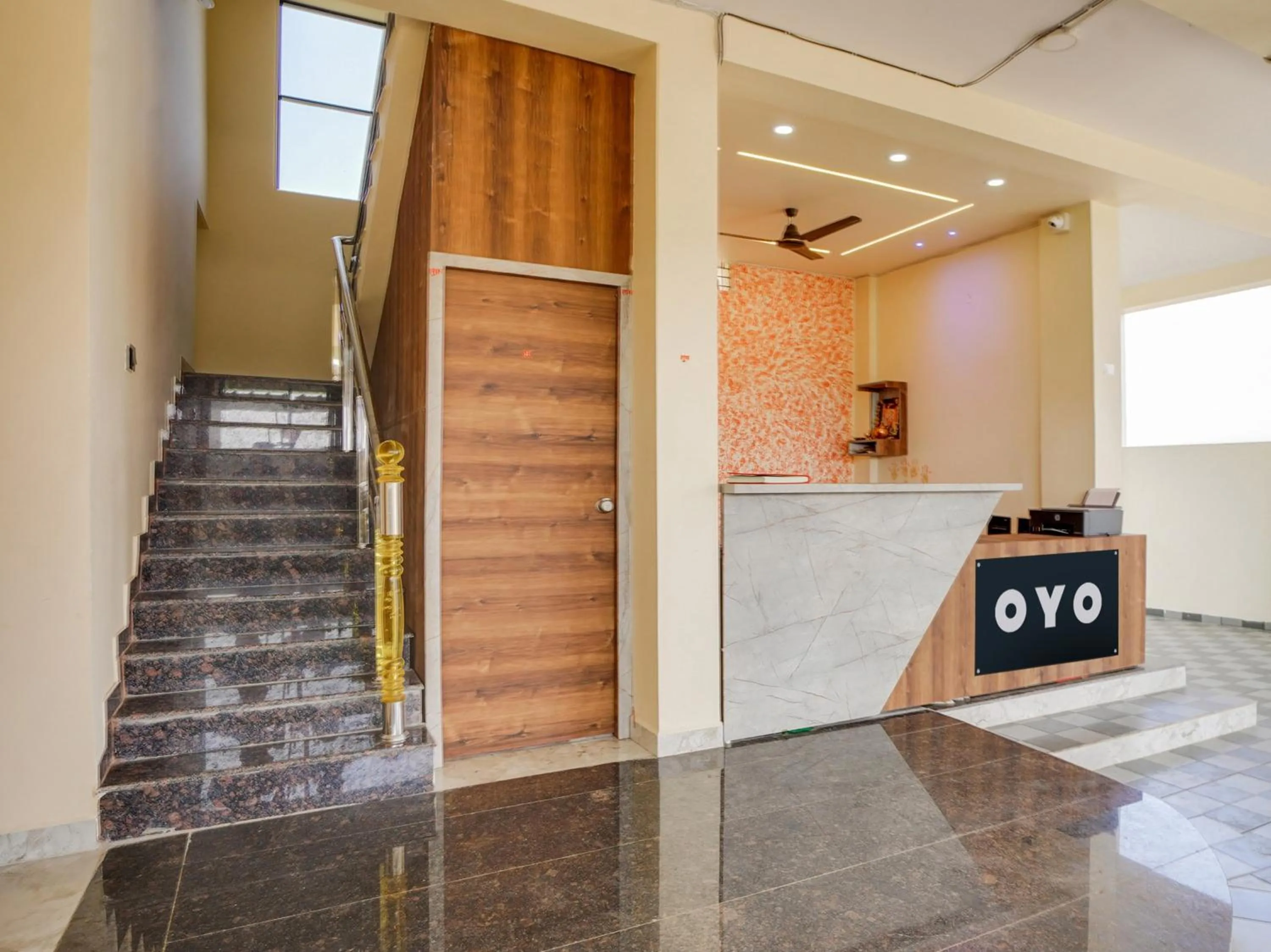 Lobby or reception in Hotel O RK 2