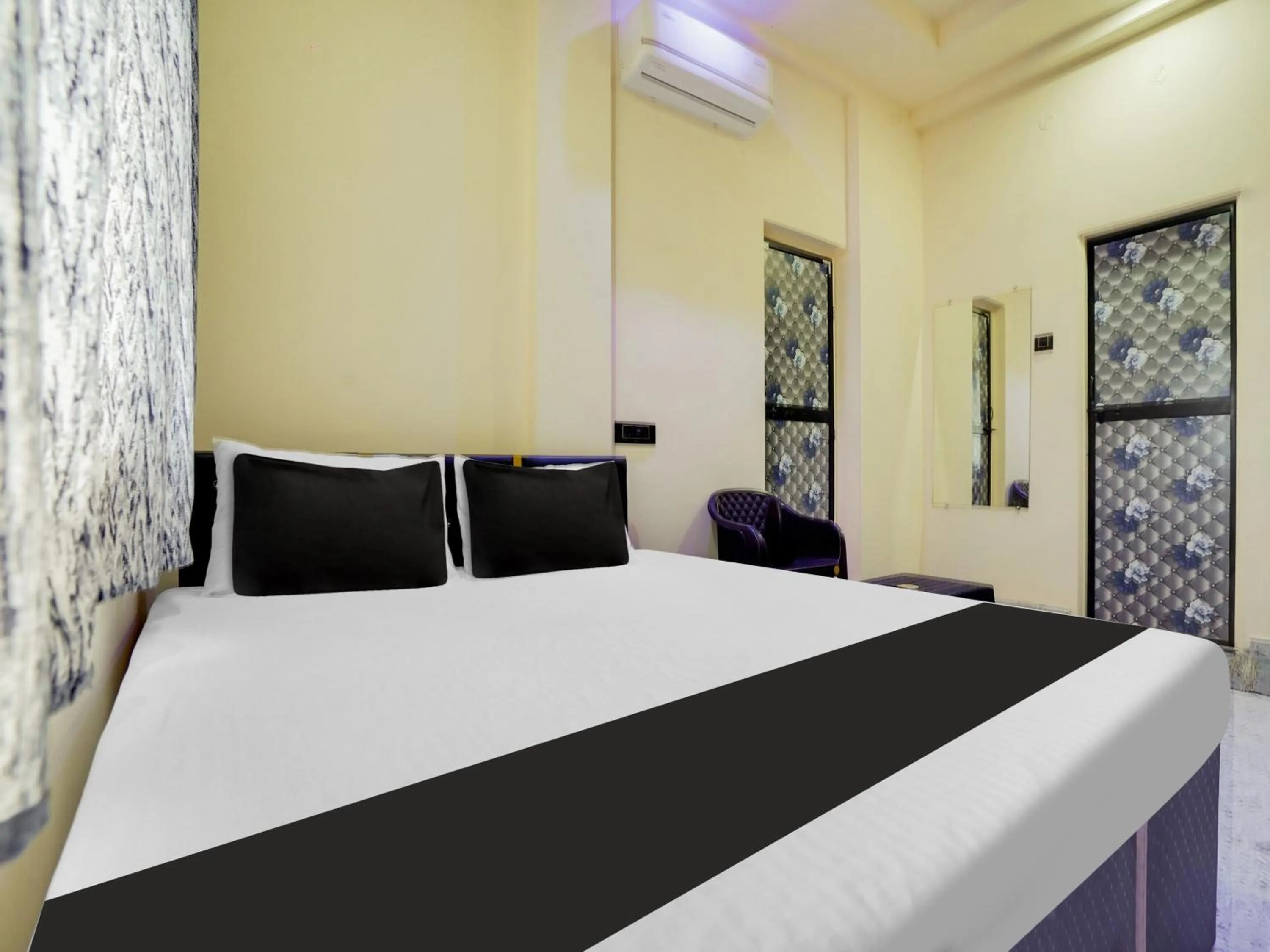 Bedroom in Hotel O RK