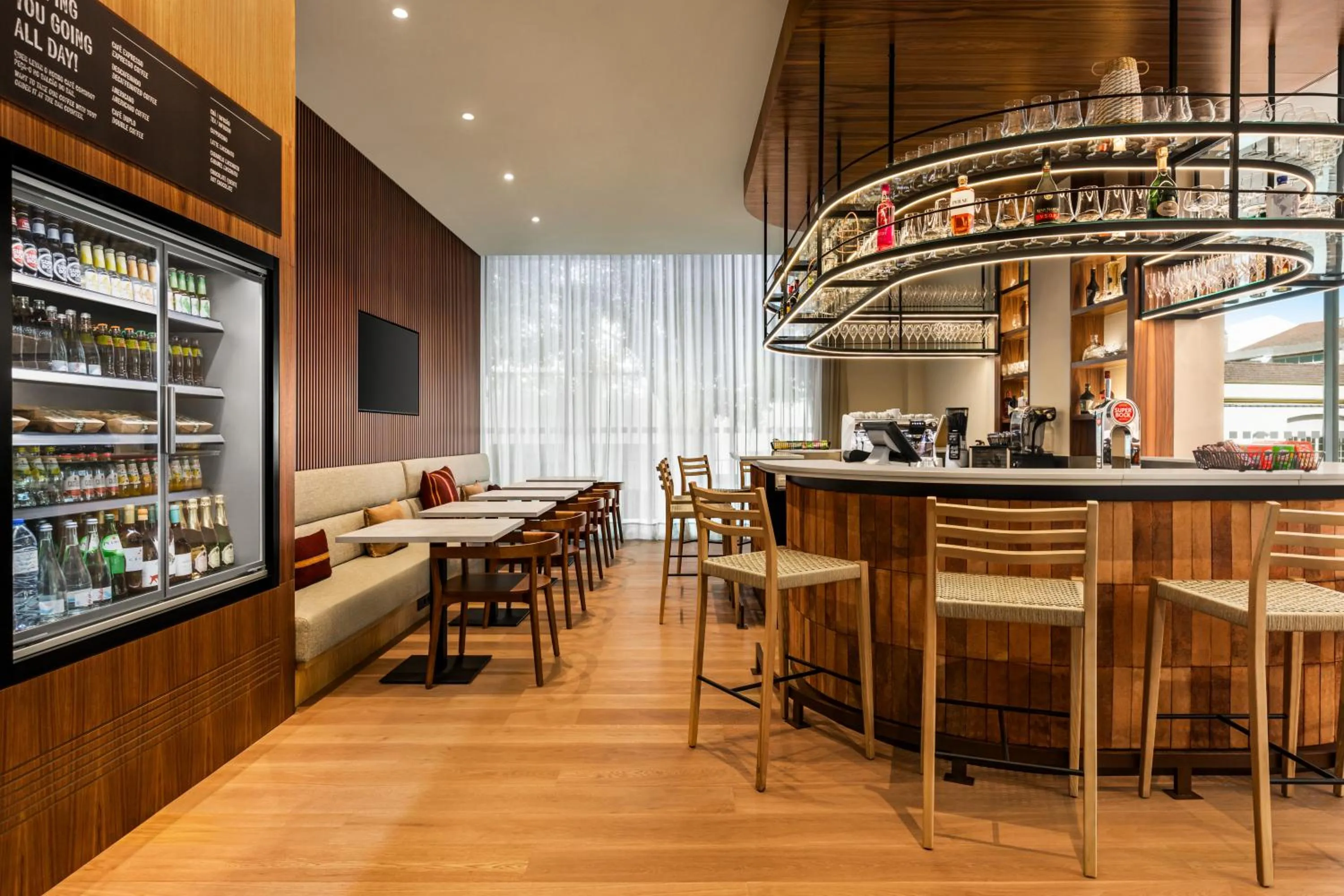 Lounge or bar in Holiday Inn Beja by IHG