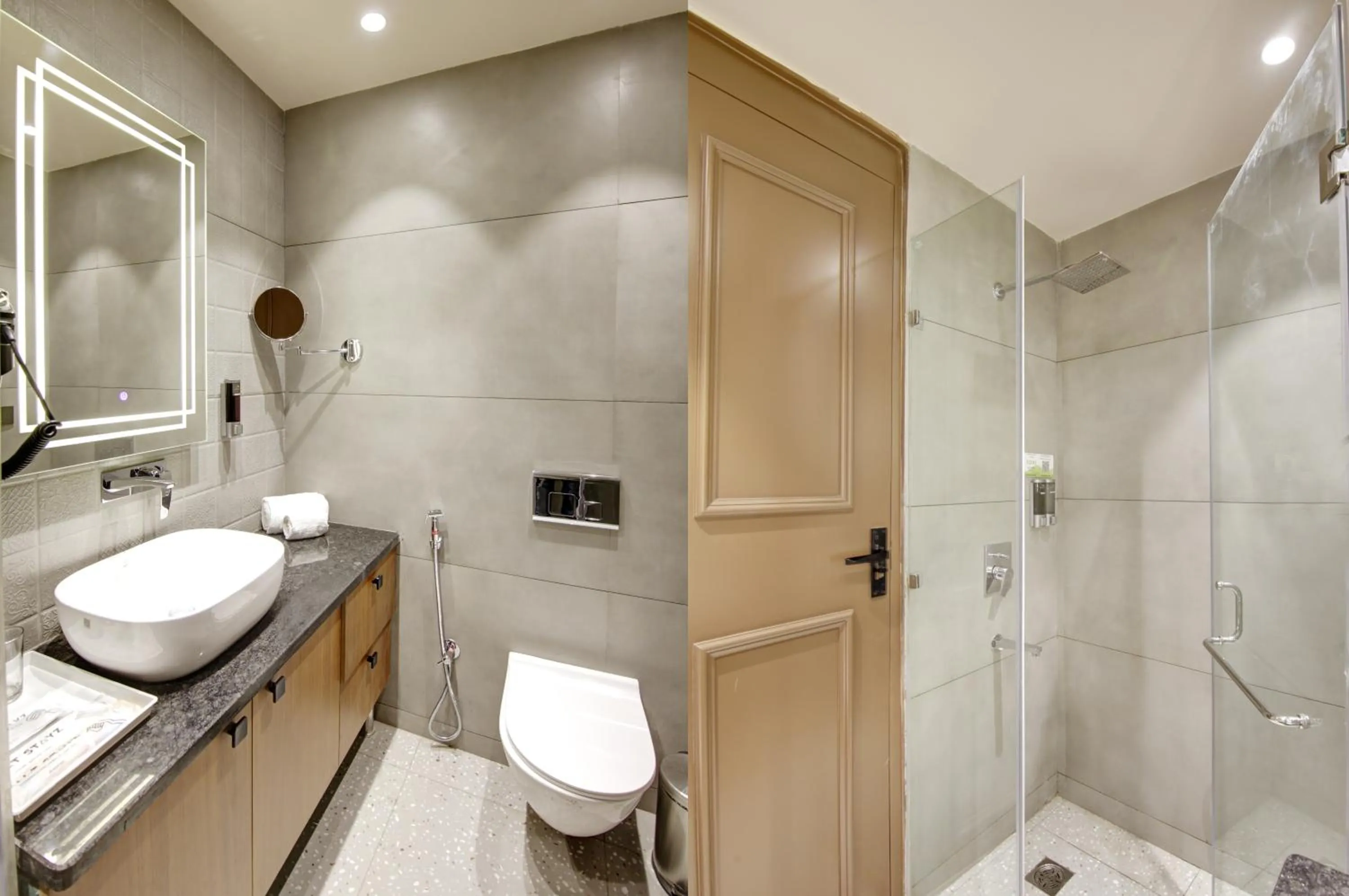 Shower in Saltstayz Premier - Near Golf Course Road & Sector 57