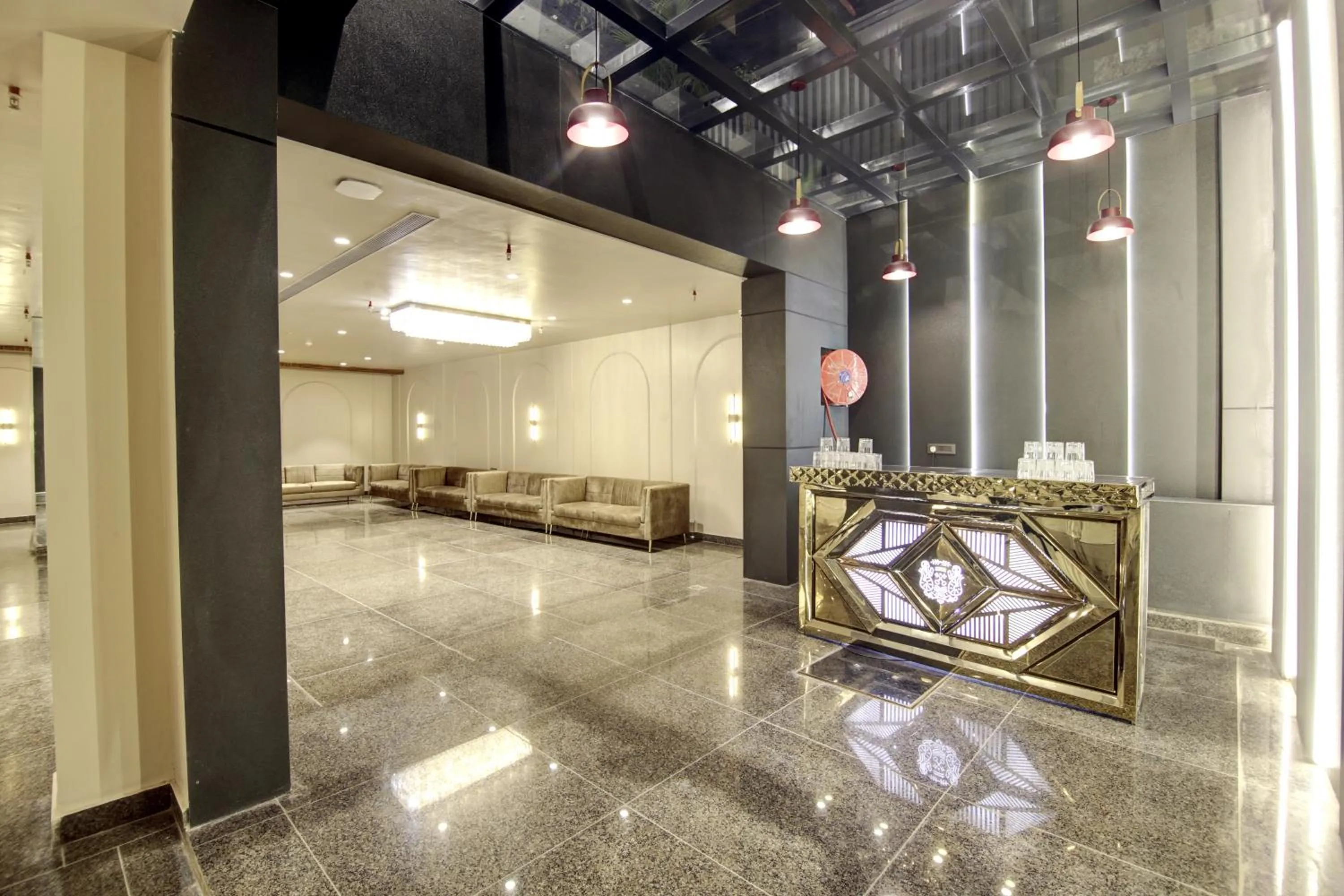 Banquet/Function facilities in Saltstayz Premier - Near Golf Course Road & Sector 57