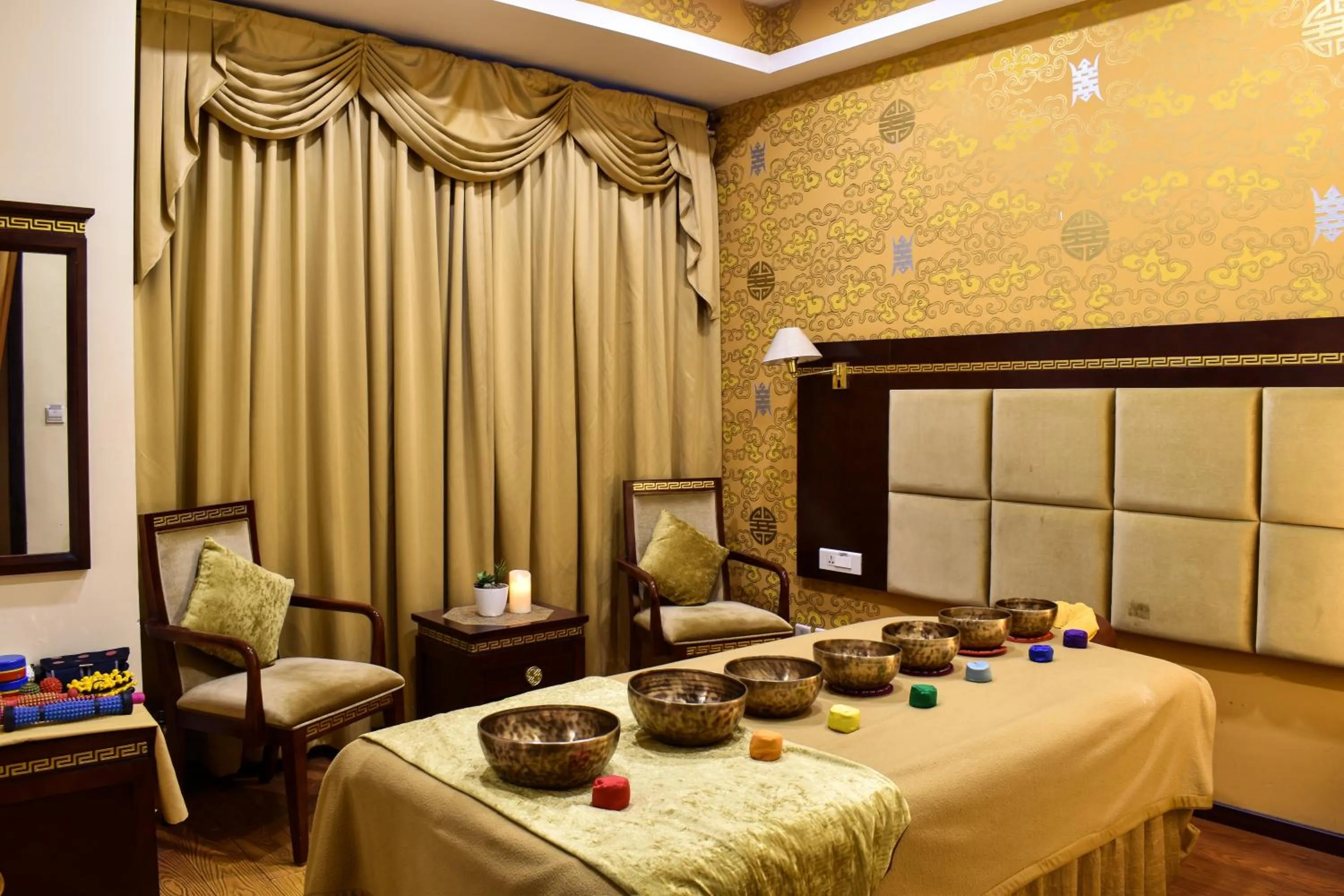 Massage in 33 Soksoom Centre for Well-Being & Happinesss - Boutique Hotel
