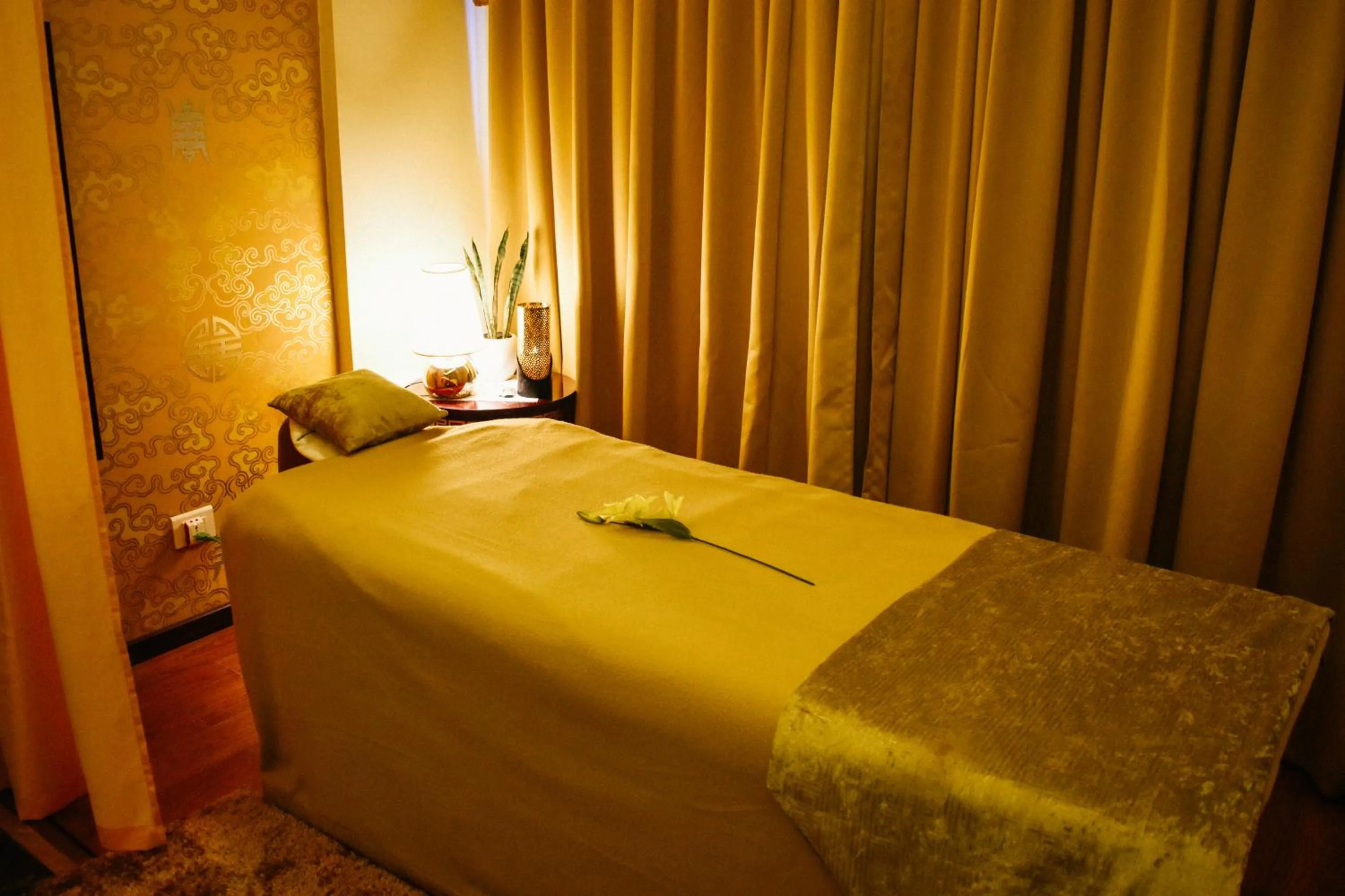 Bed in 33 Soksoom Centre for Well-Being & Happinesss - Boutique Hotel