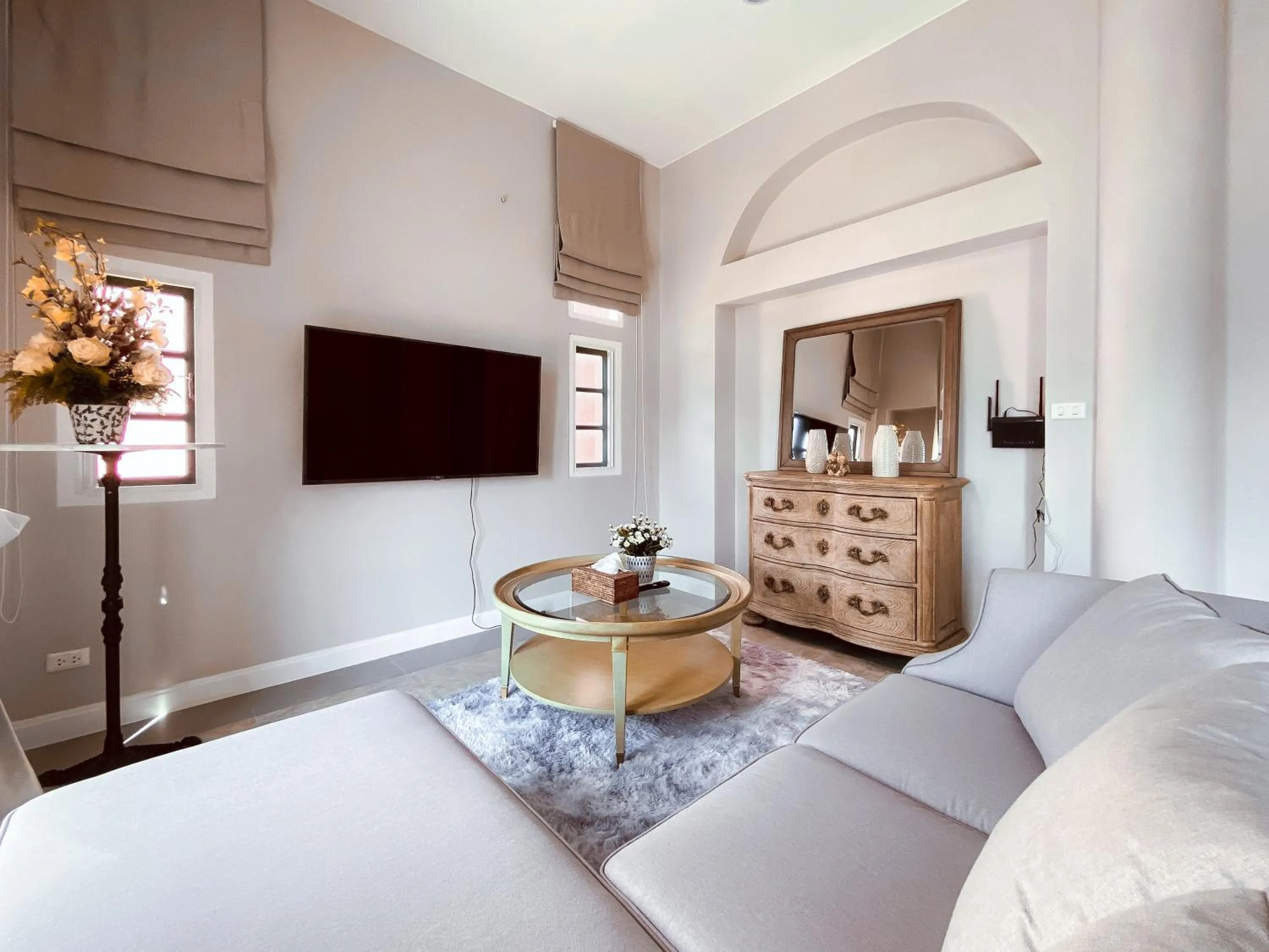 Communal lounge/ TV room, Bed in Villetta The Eyrie Khaoyai