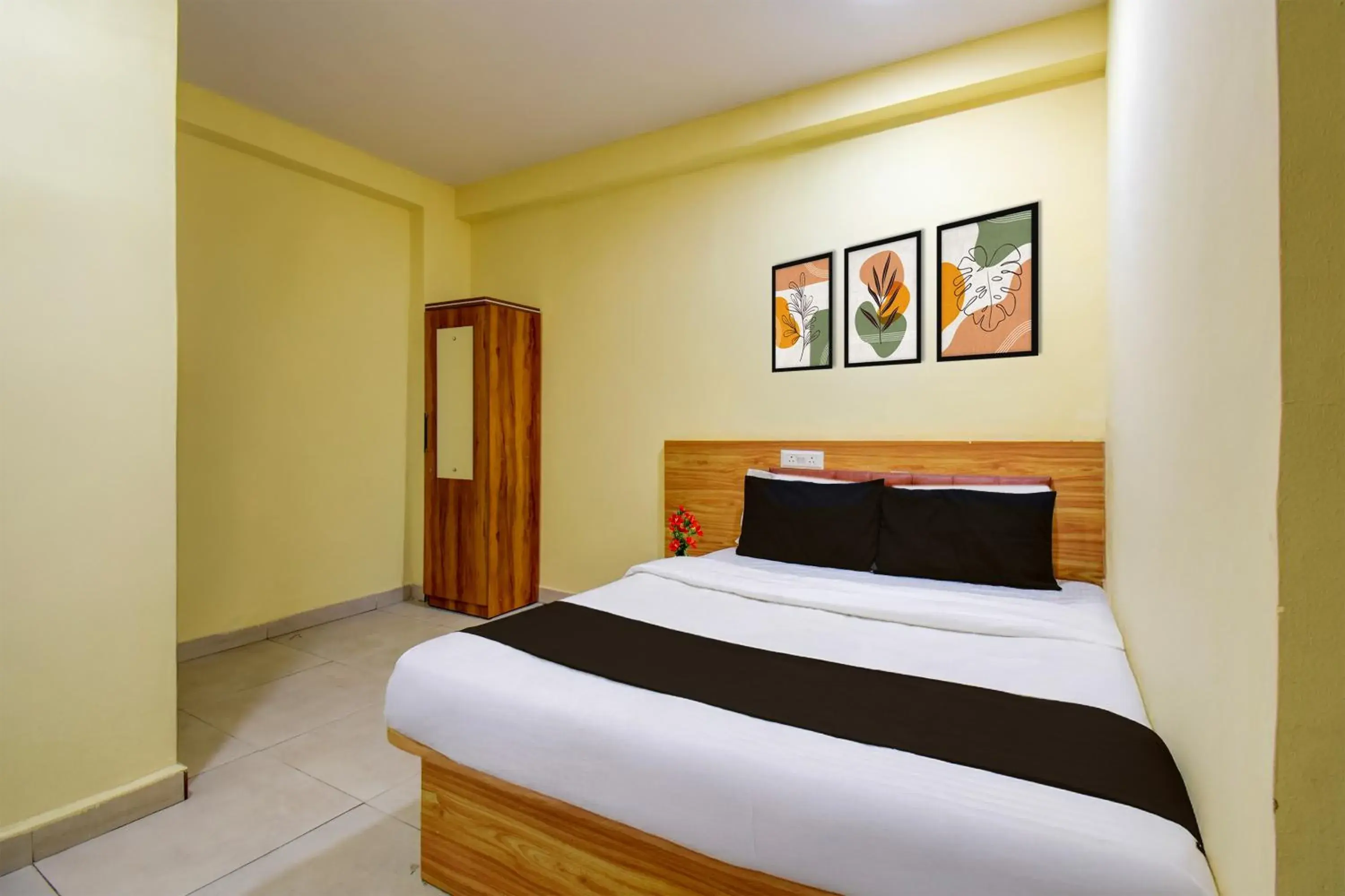 Classic Triple Room - single occupancy in Hotel O MIDC Phase 3 Formerly Sai Angan Lodge Classic Triple Room - single occupancy in Hotel O MIDC Phase 3 Formerly Sai Angan Lodge