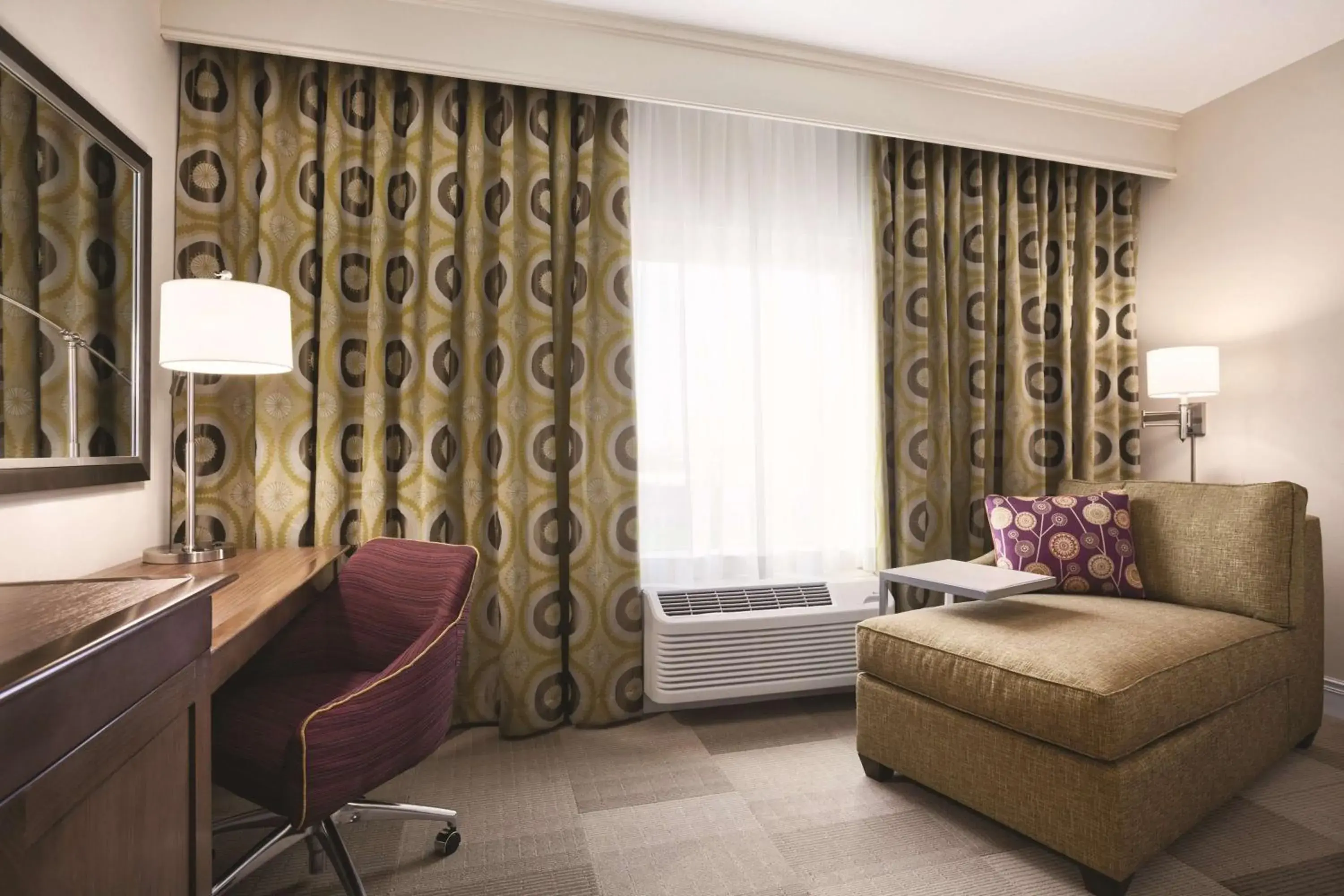 King Room with Sofa Bed - Non-Smoking in Hampton Inn Brigham City King Room with Sofa Bed - Non-Smoking in Hampton Inn Brigham City