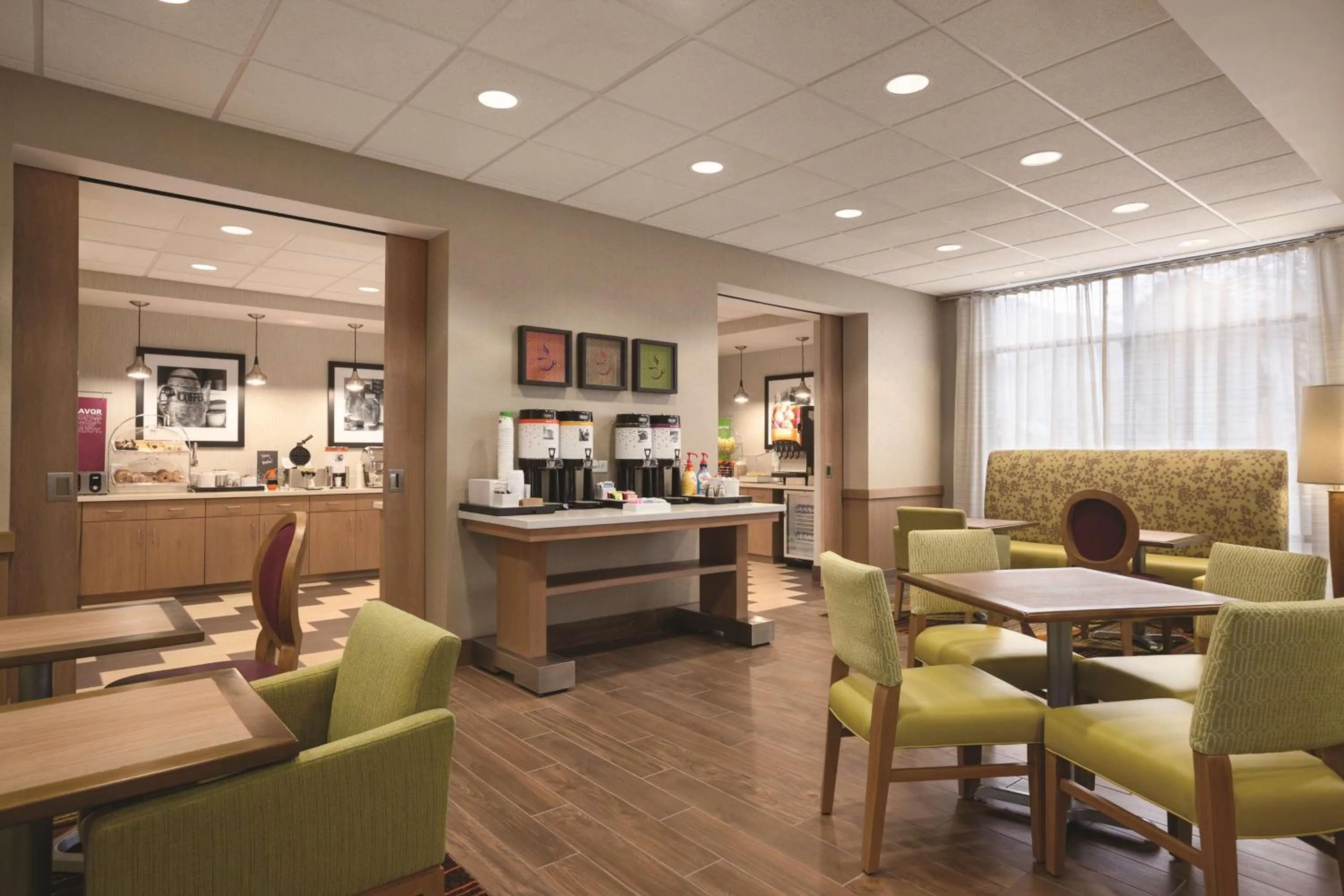 Breakfast in Hampton Inn Brigham City