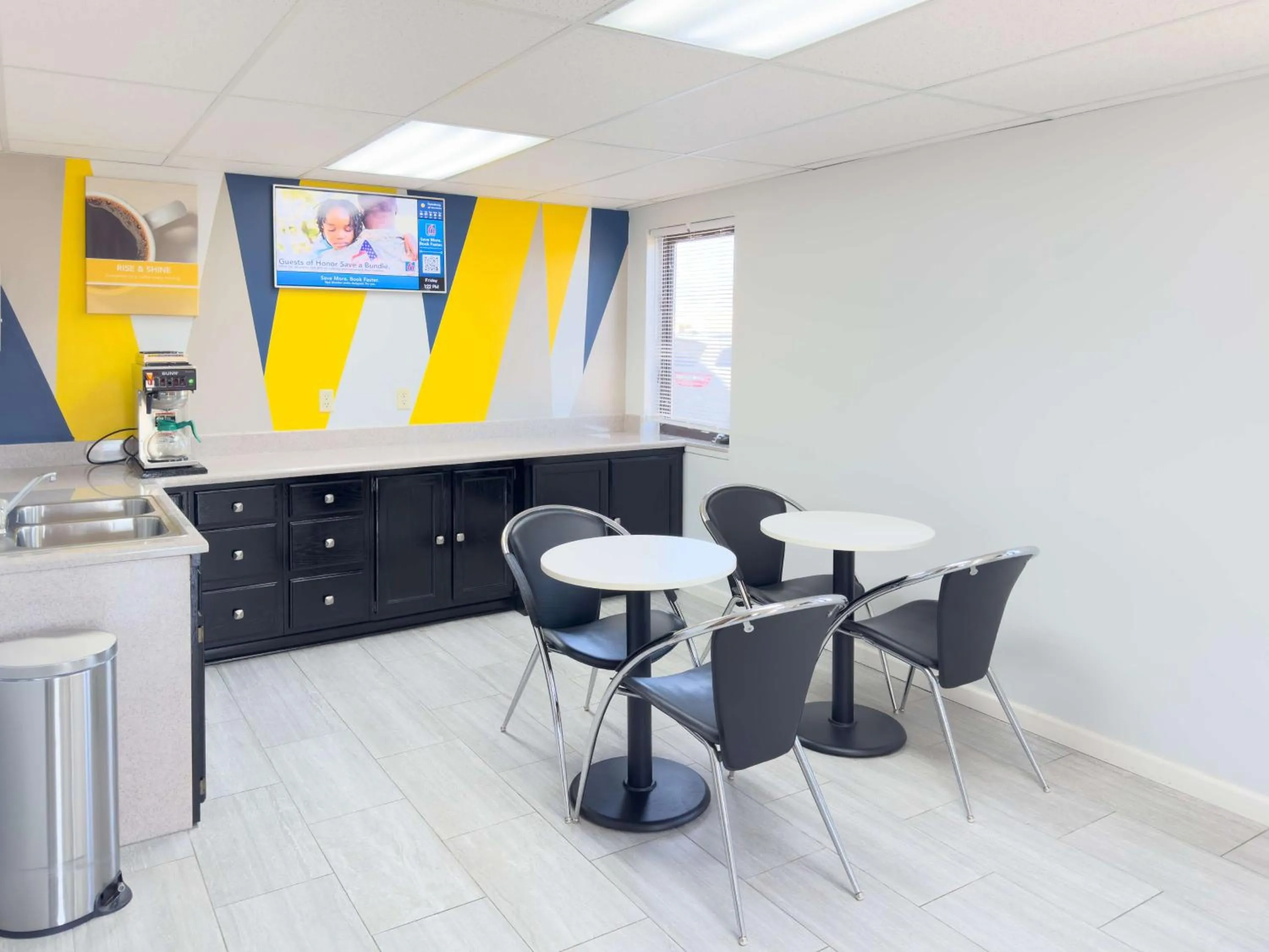 Lobby or reception in Motel 6-Dyersburg, TN