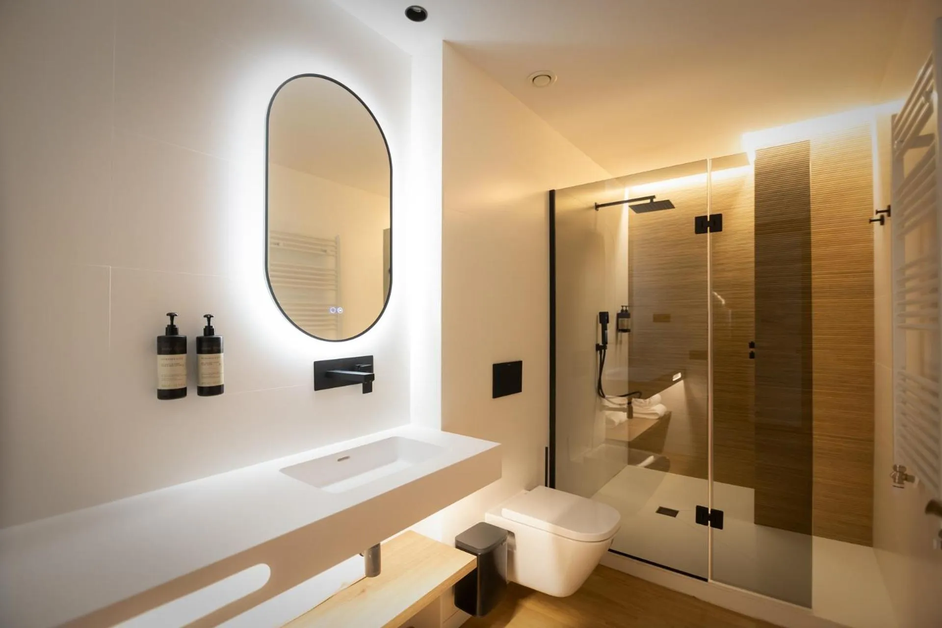 Shower in Hotel & Spa Convento San Francisco