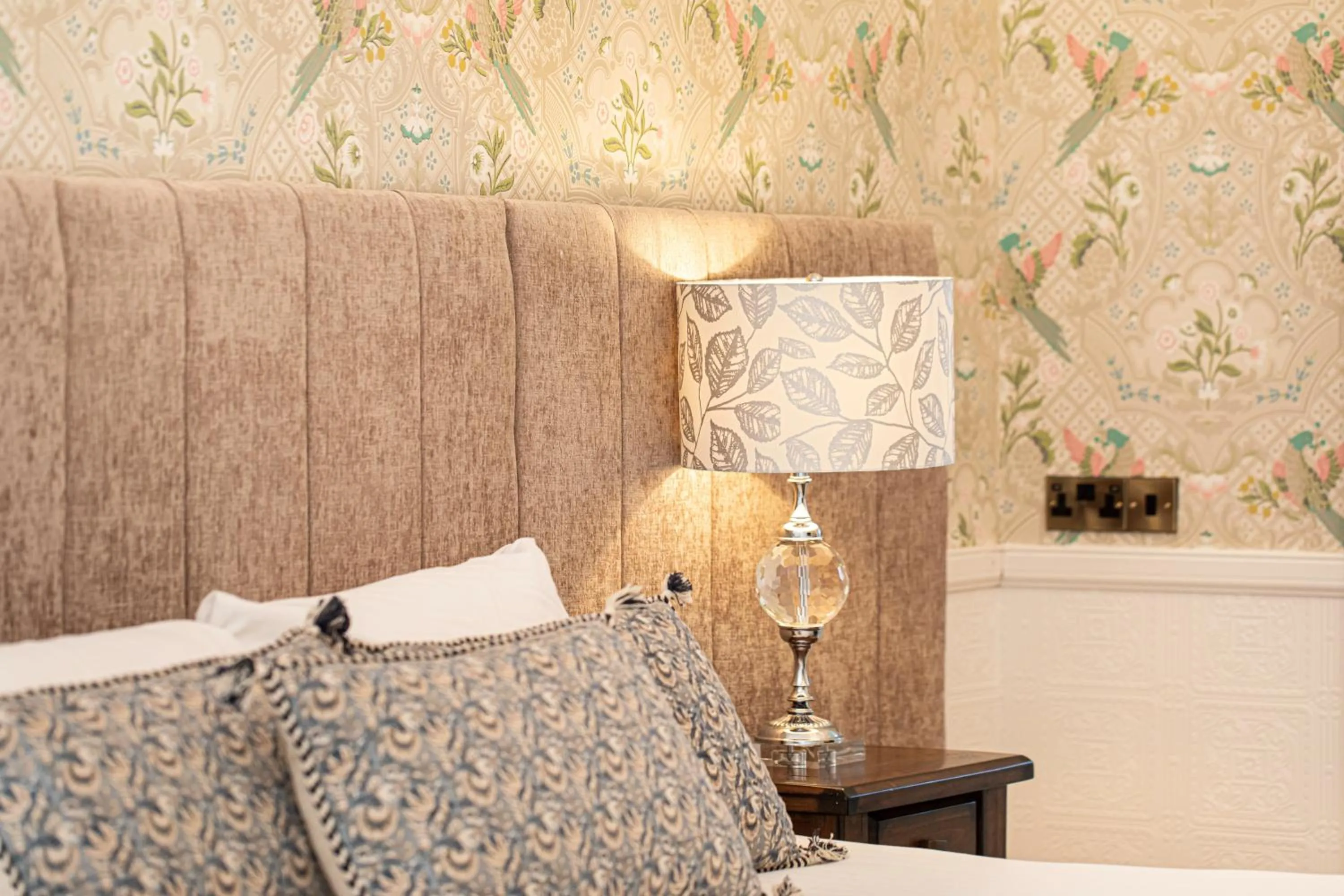 Bedroom, Bed in The Atholl Palace