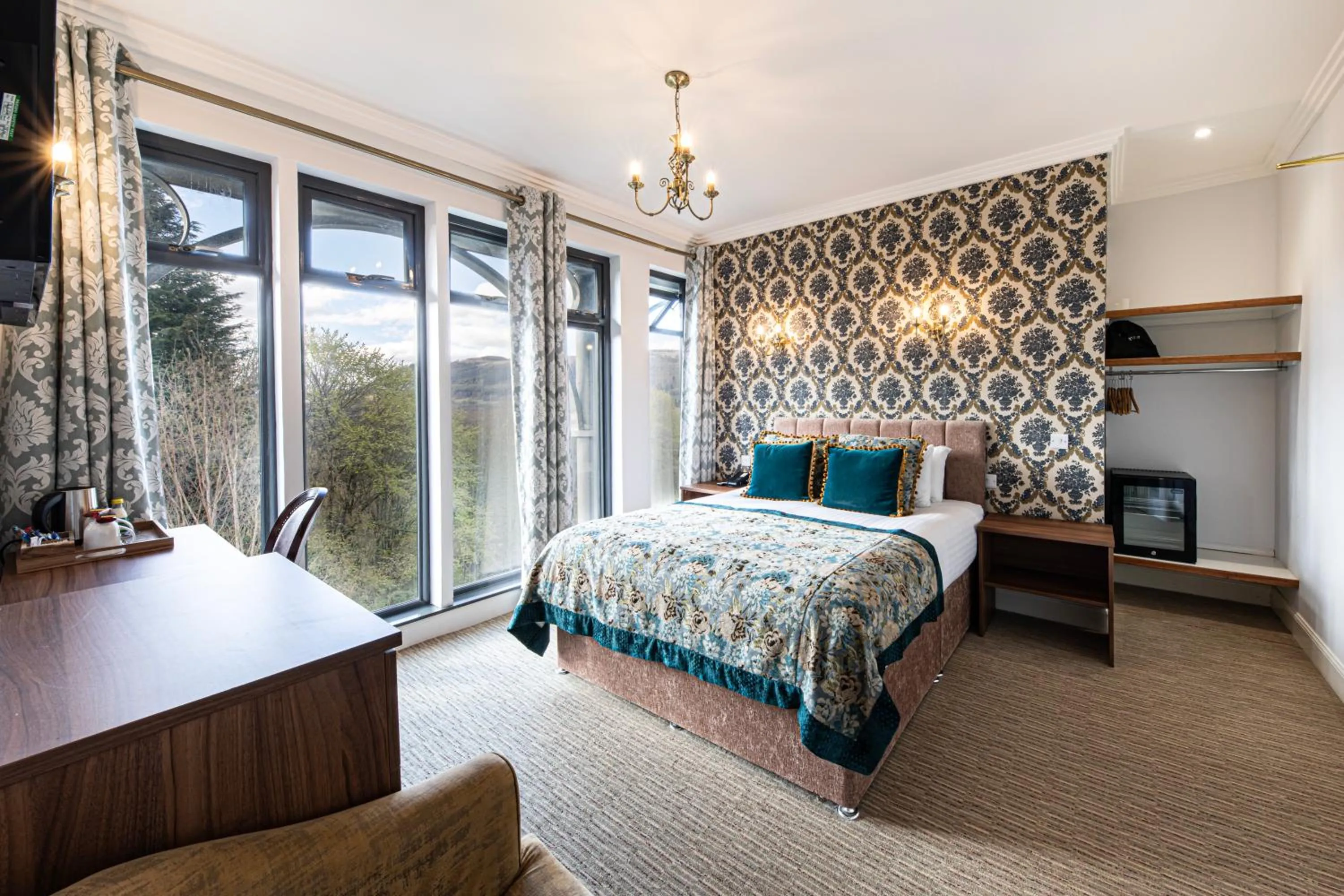 Bedroom, Bed in The Atholl Palace