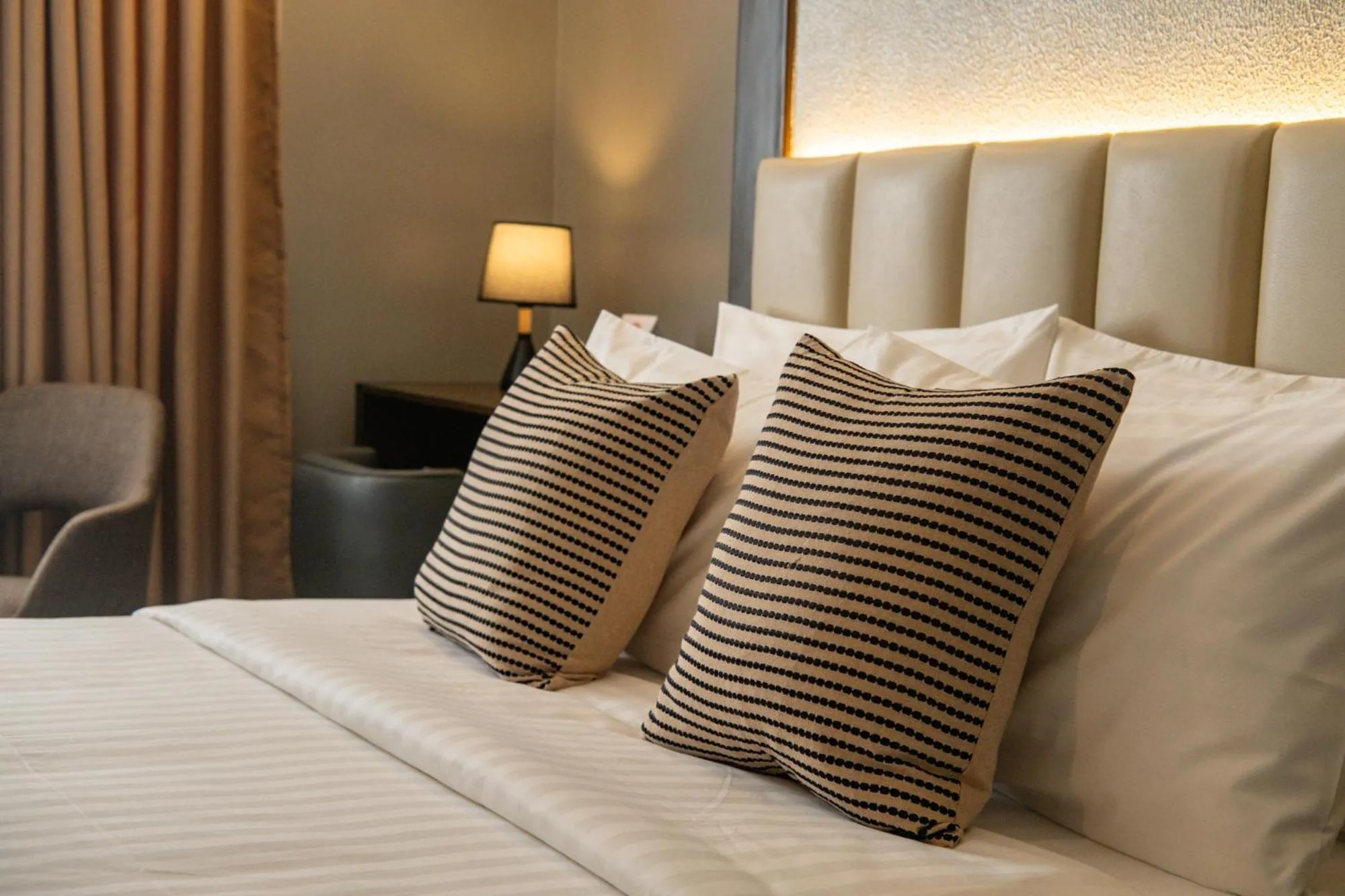 Bed in Amber Hotel - Cebu