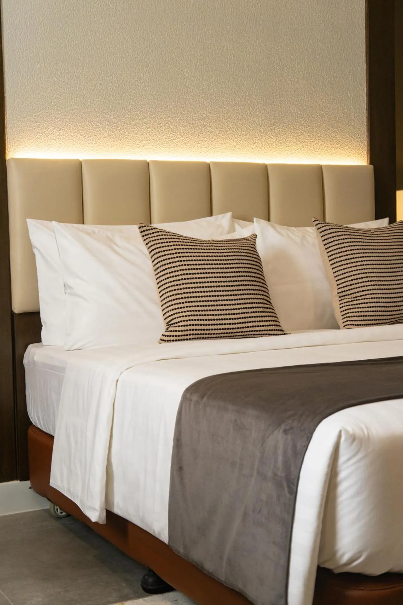 Bed in Amber Hotel - Cebu