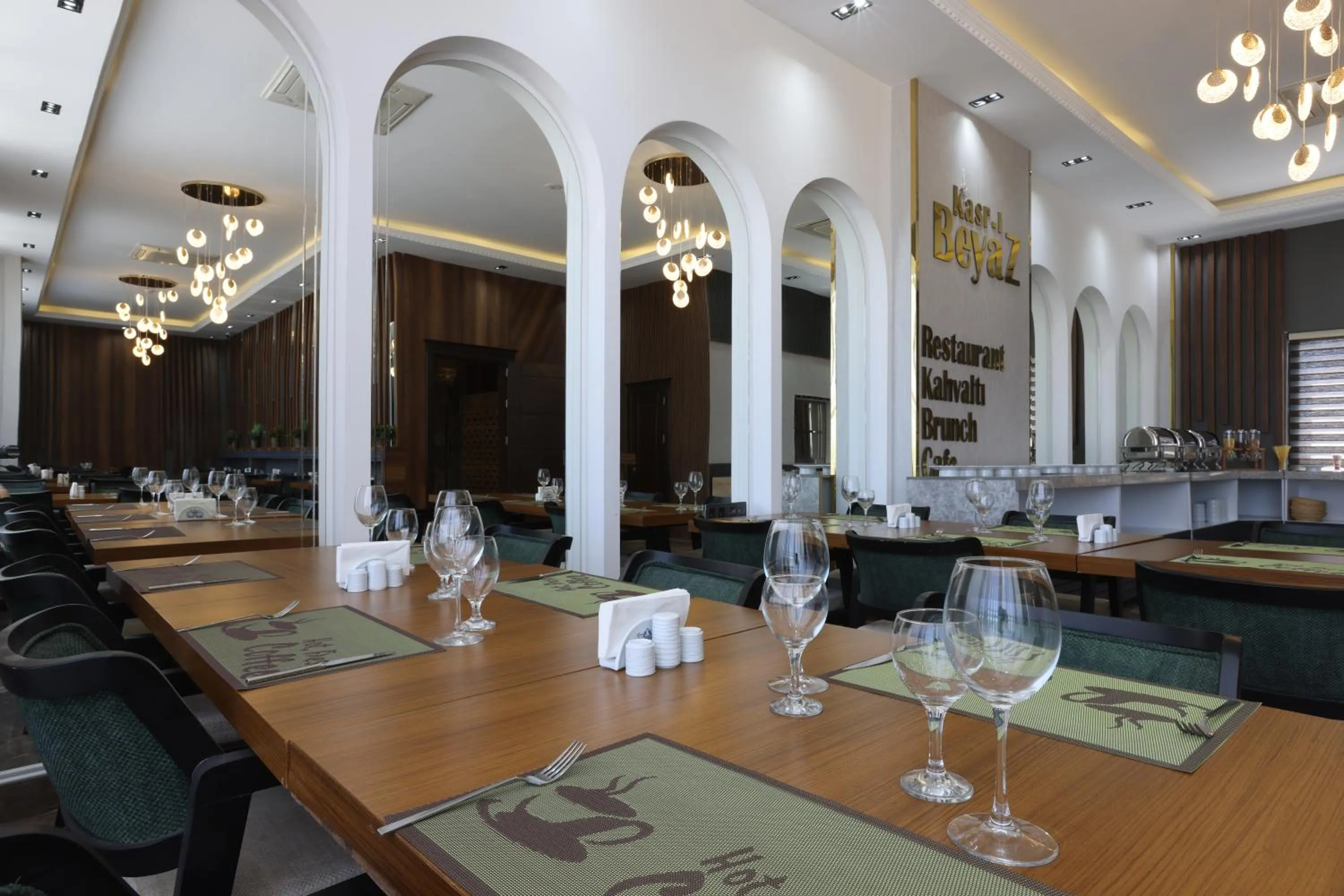 Restaurant/places to eat in Rest&More by Dedeman Mardin Kızıltepe