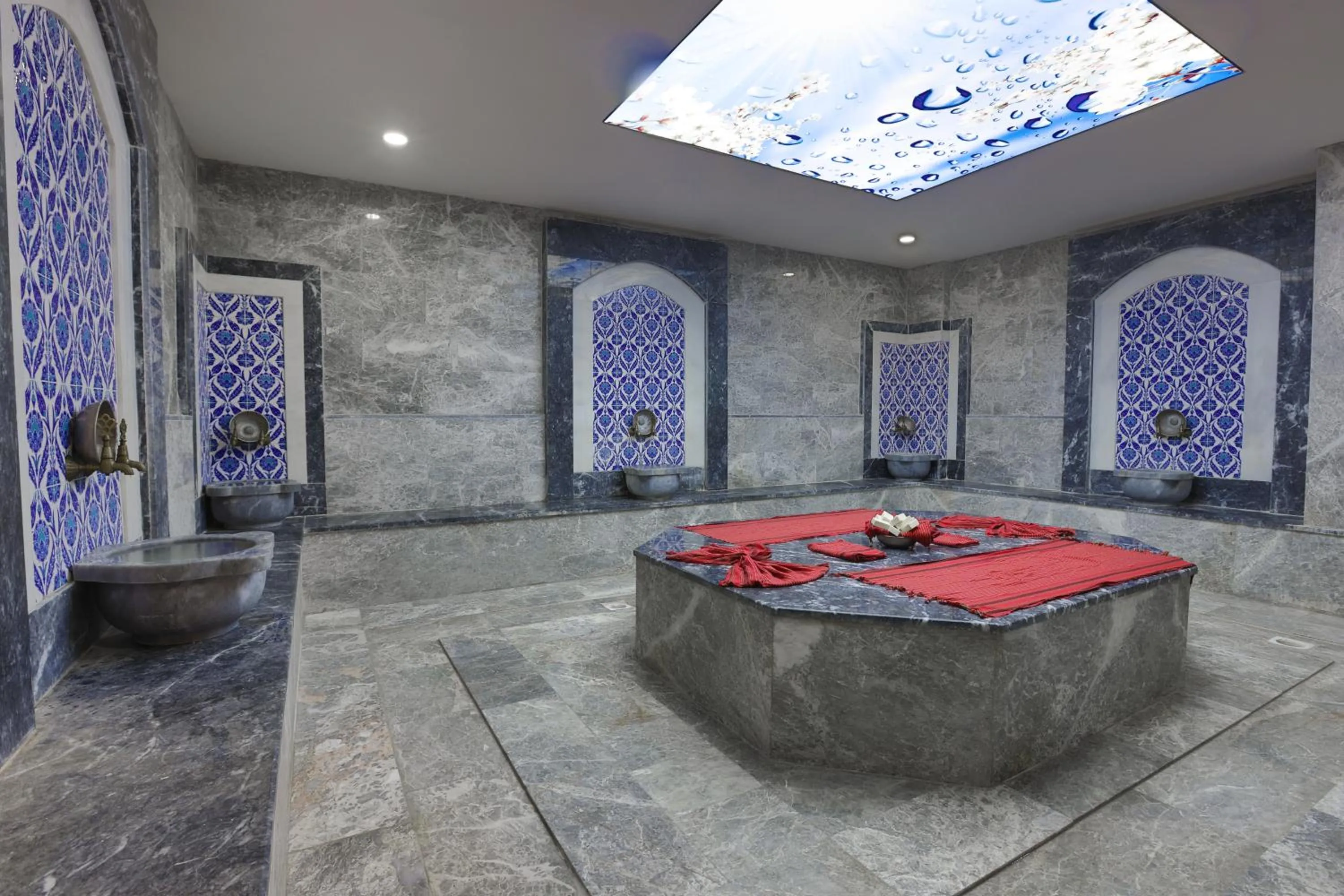 Steam room in Rest&More by Dedeman Mardin Kızıltepe