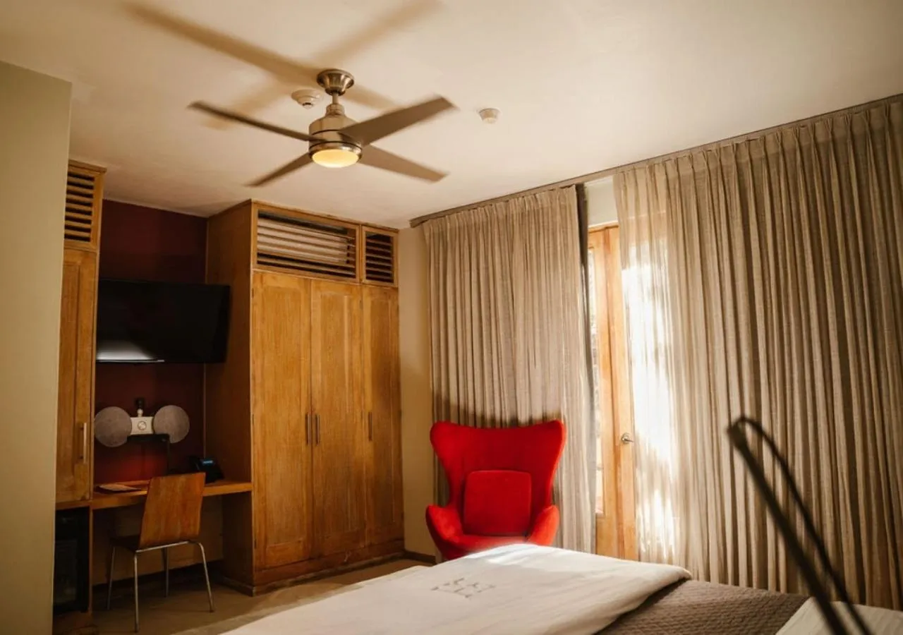 Bedroom, Bed in Billini Hotel, Historic Luxury