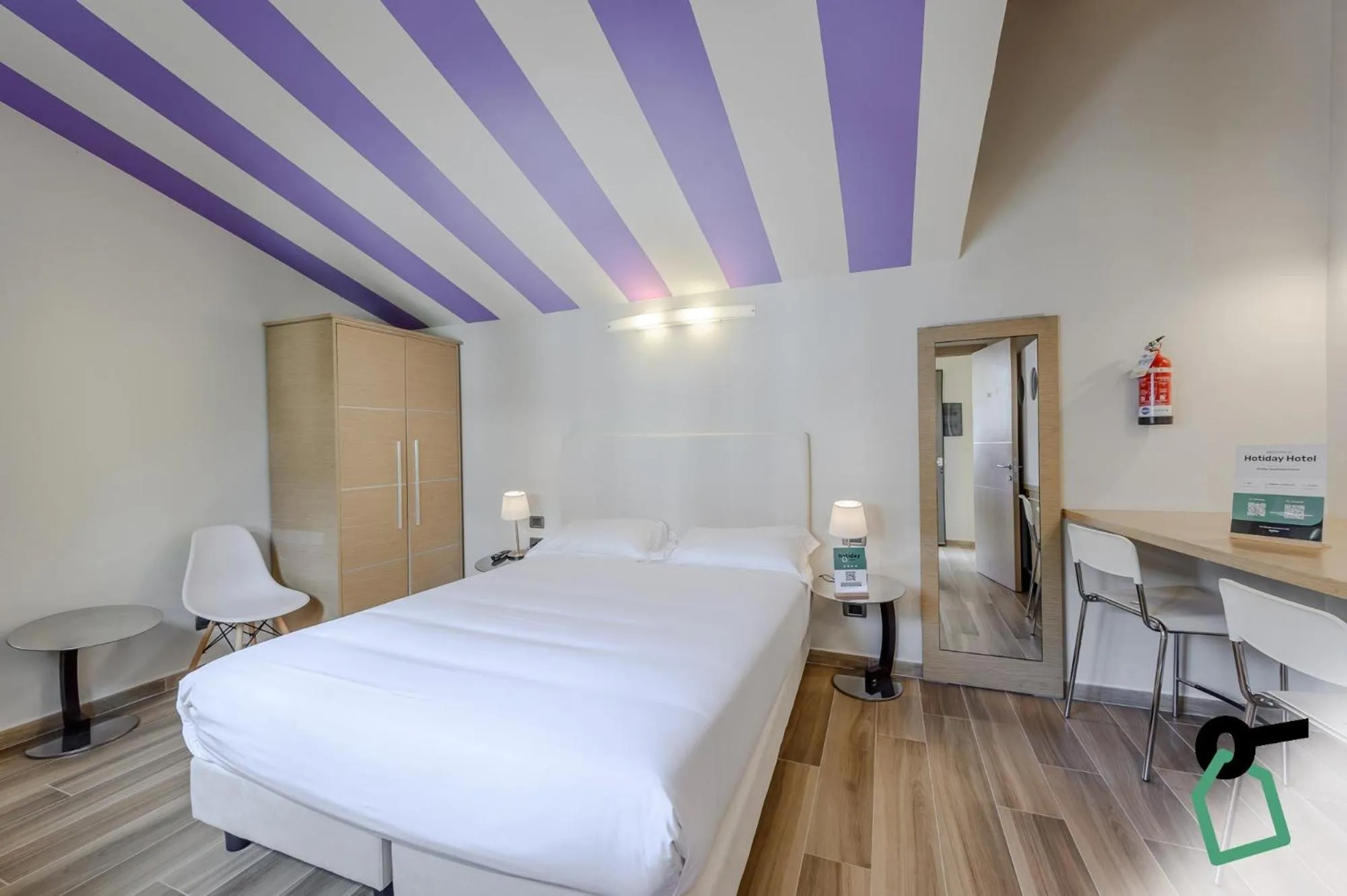 Bedroom in HOTIDAY ApartHotel Firenze