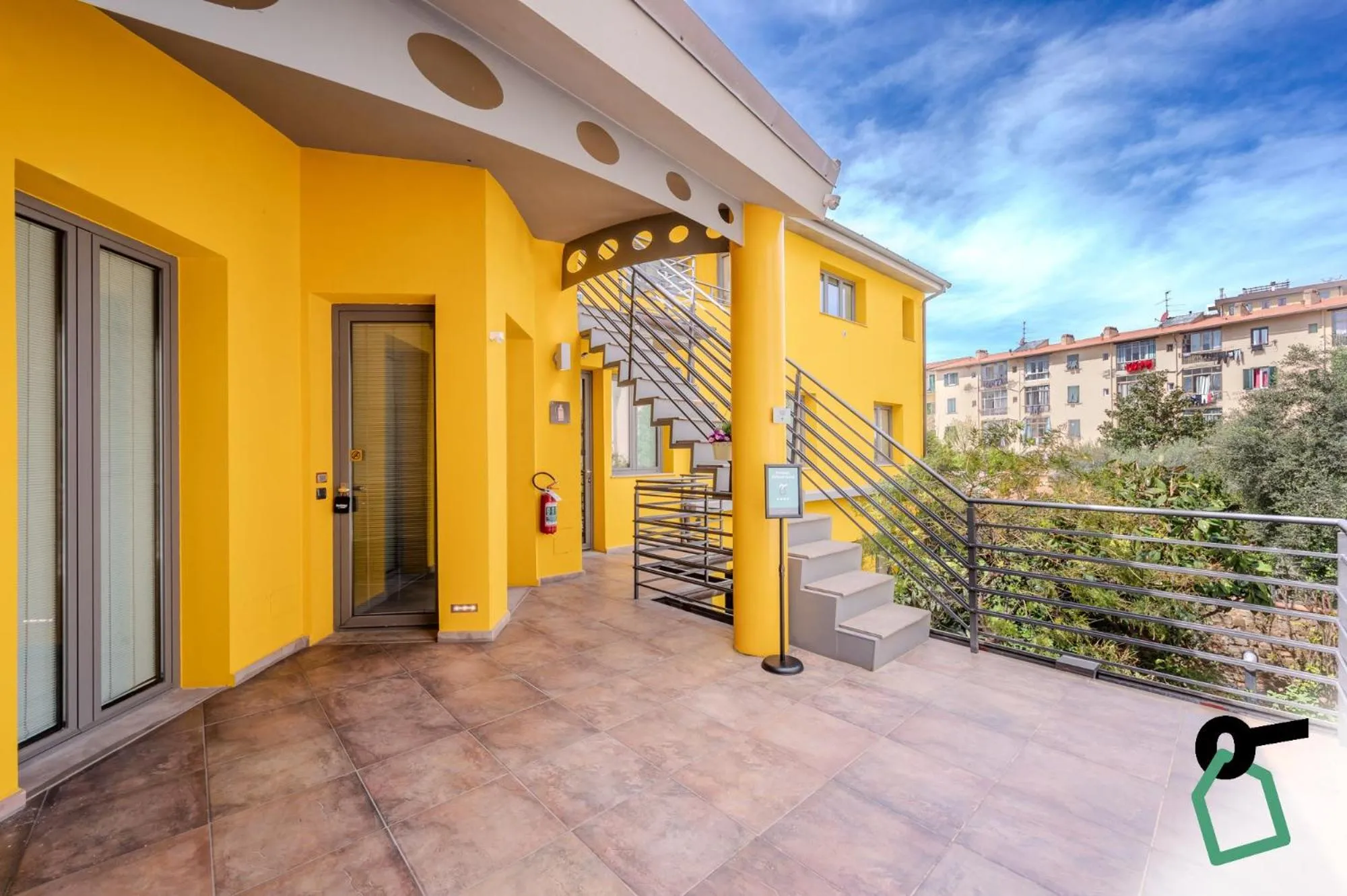 Facade/entrance in HOTIDAY ApartHotel Firenze