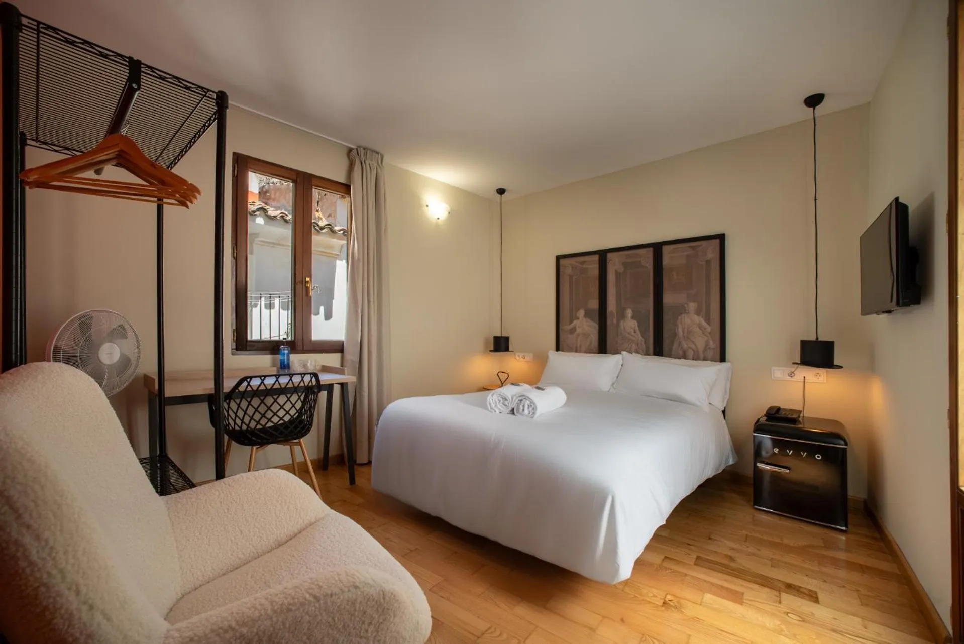 Photo of the whole room, Bed in Hotel-Boutique by Gonzalo Sesma