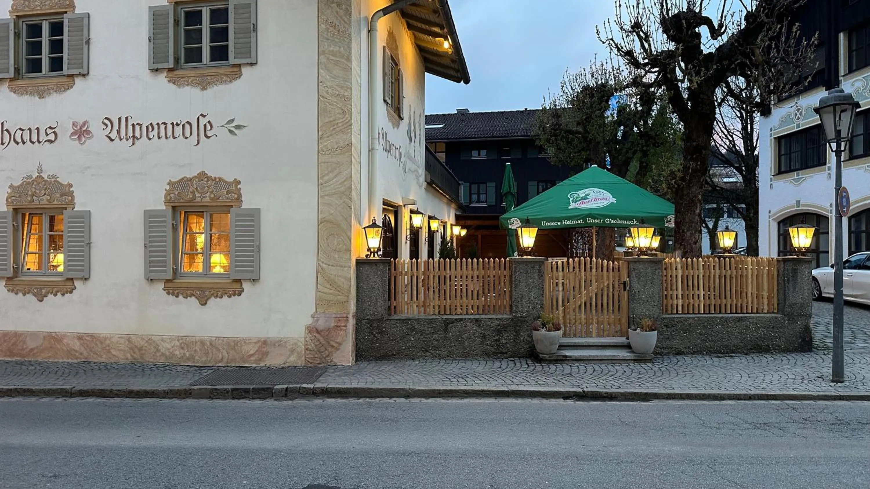 Neighbourhood in Das Lambacher