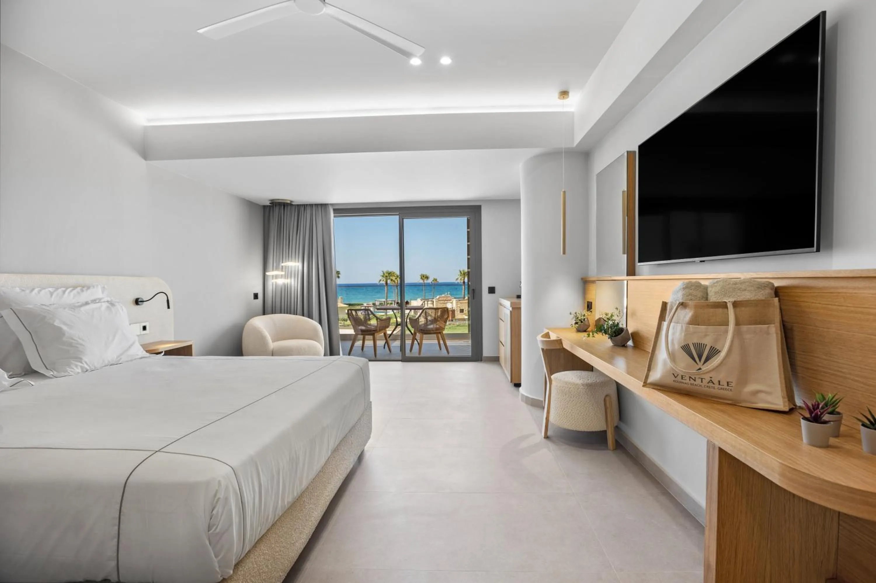 Bedroom, Bed in Ventale Island Breeze Resort