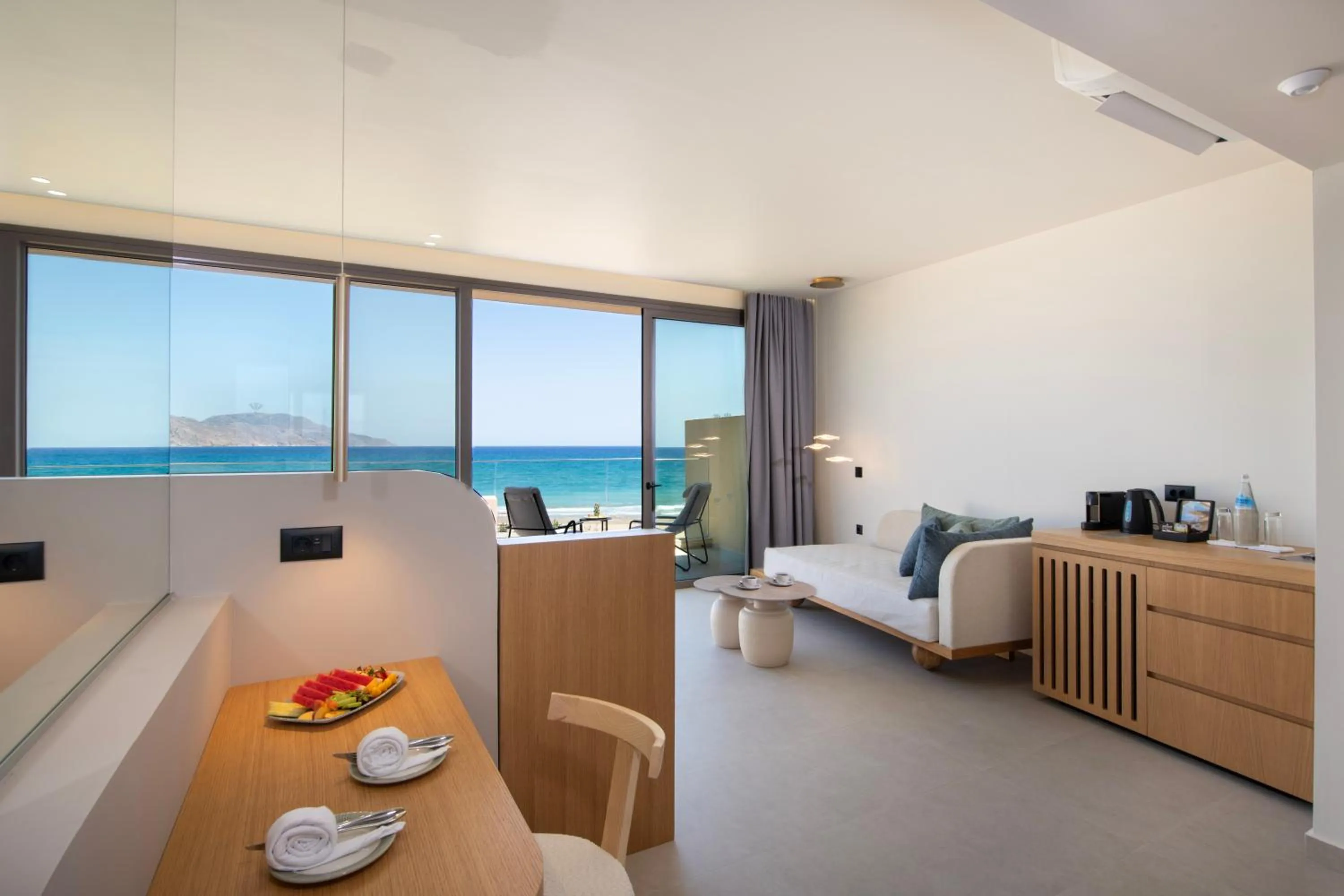 Coffee/tea facilities in Ventale Island Breeze Resort