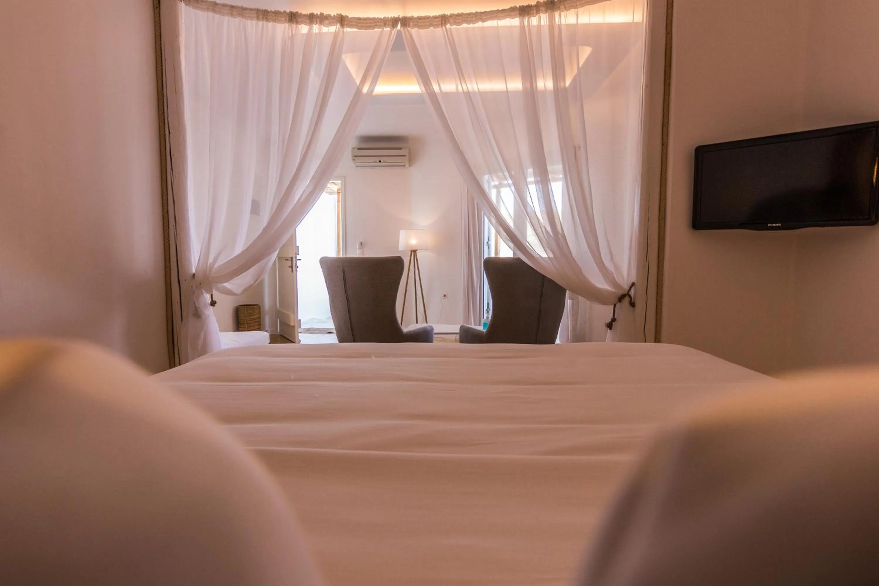 Bed in Salt Suites Milos