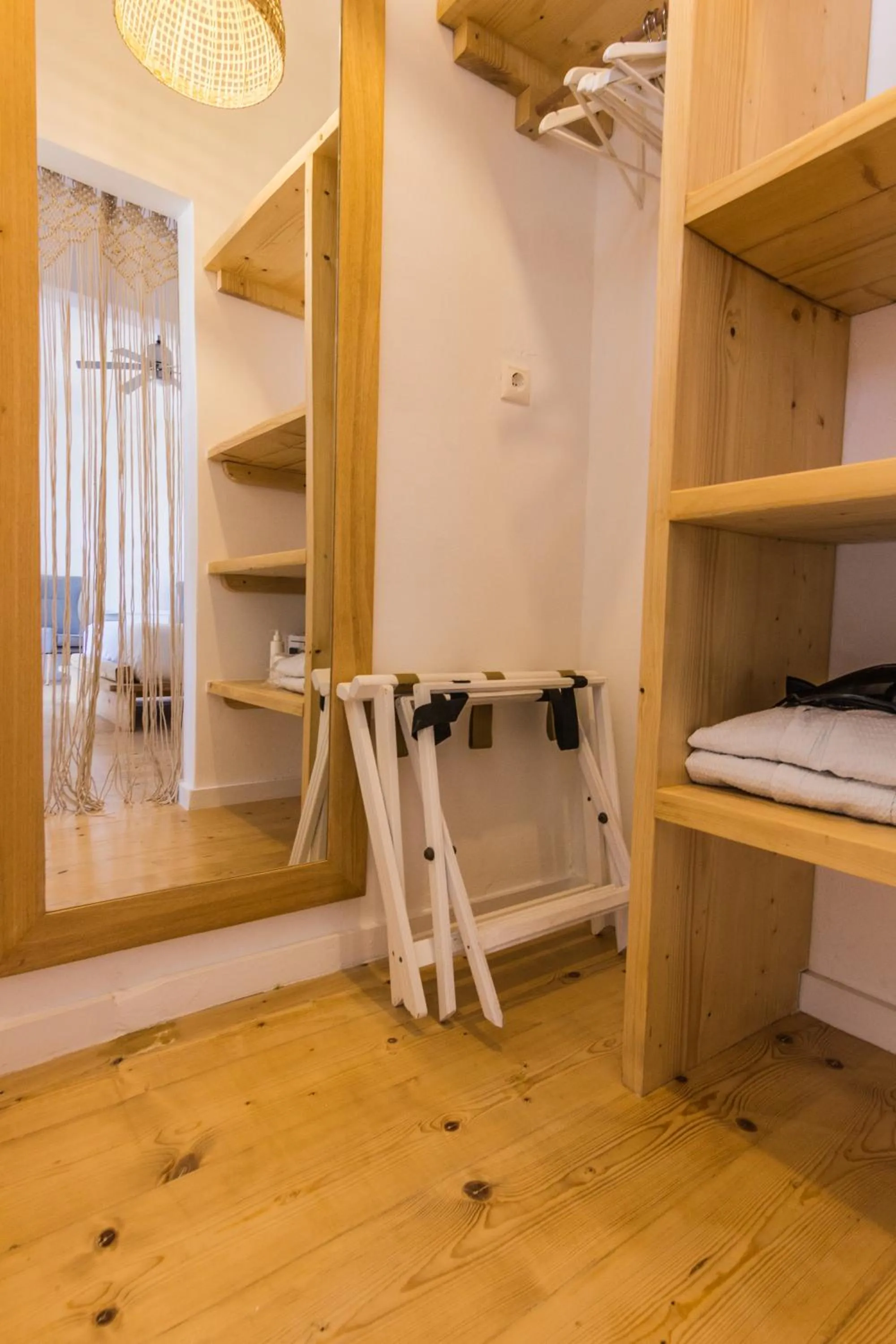 wardrobe in Salt Suites Milos