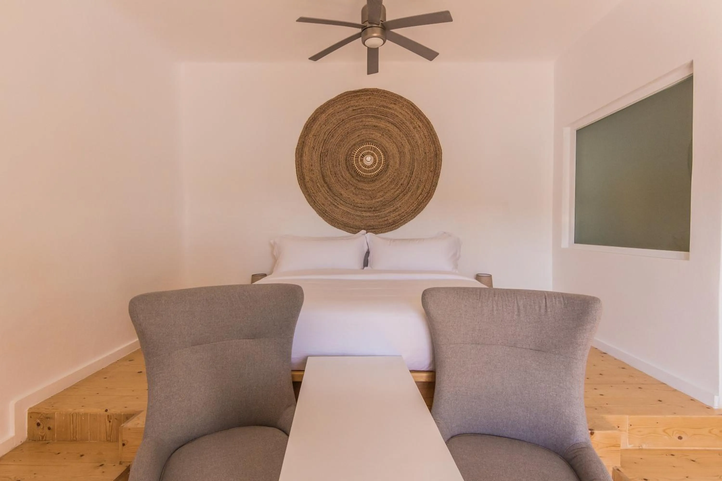 Seating area in Salt Suites Milos