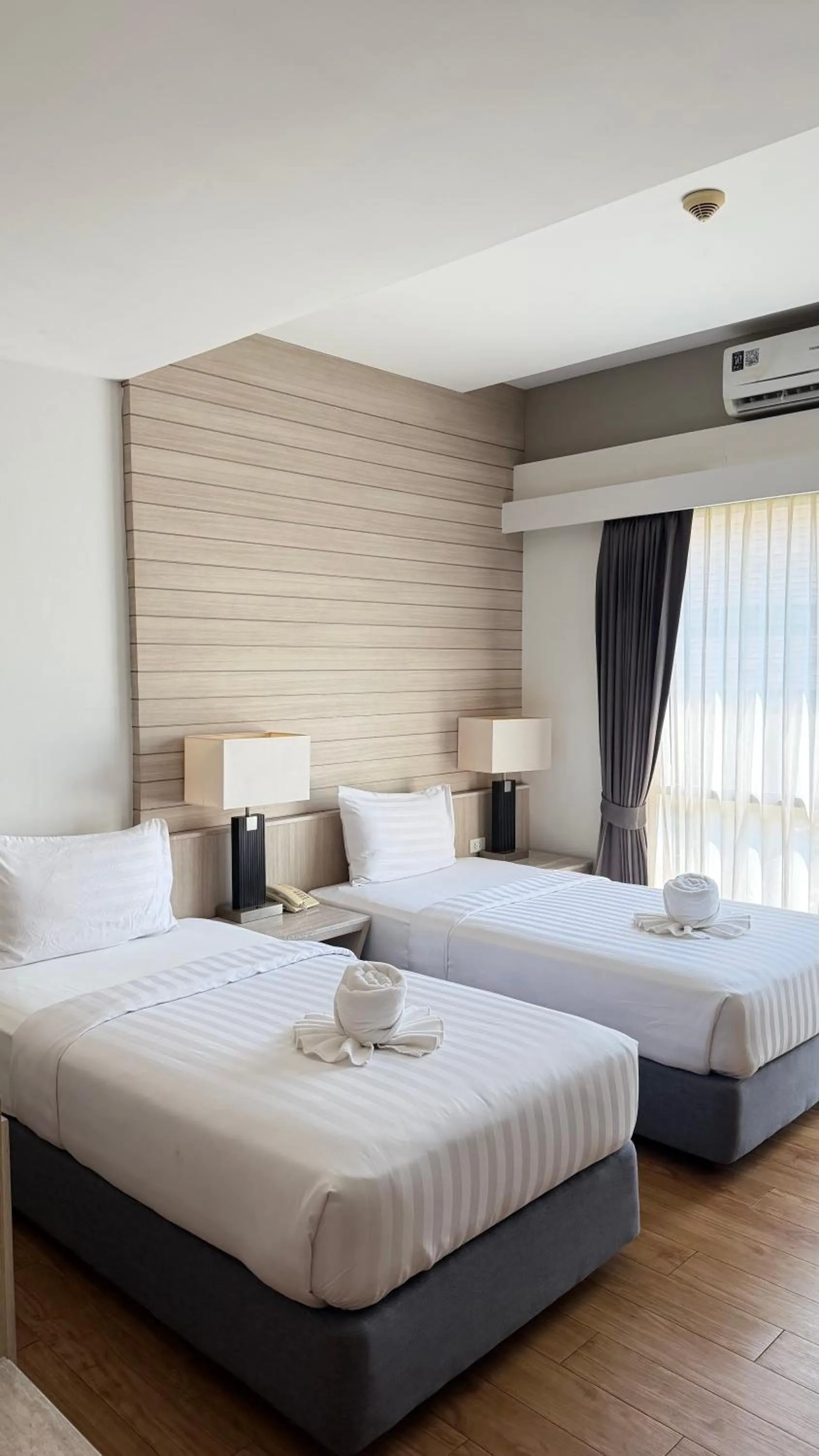 Bed in Du Talay Hotel Koh Chang