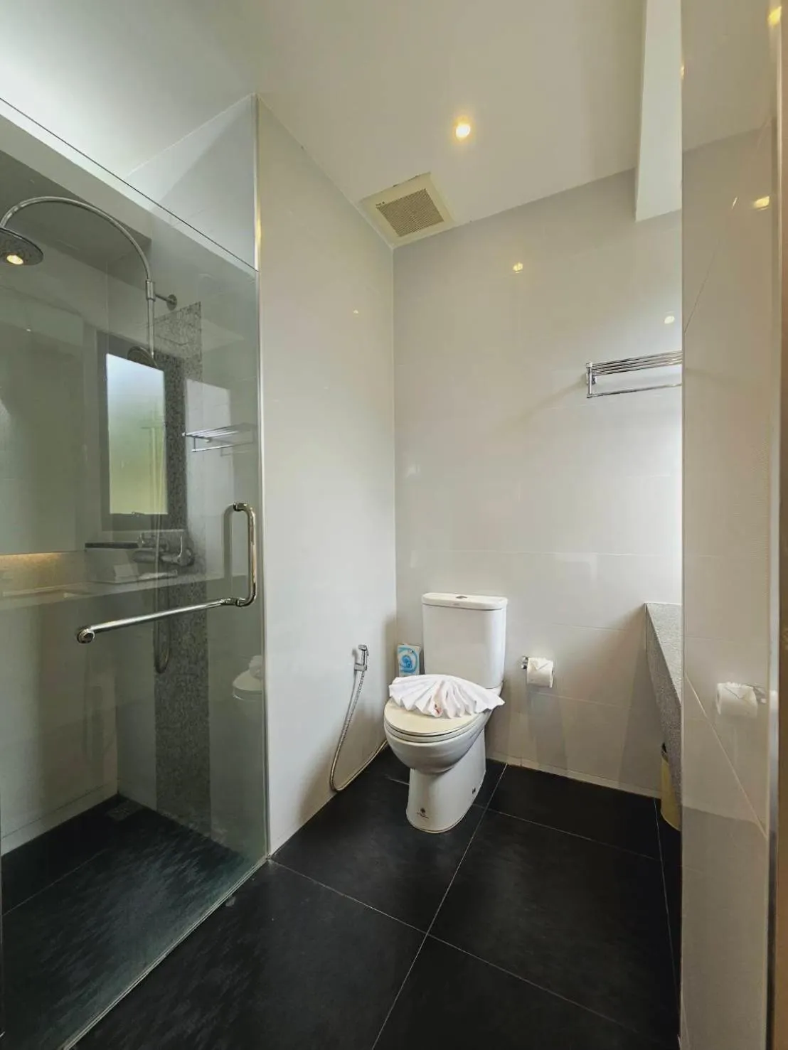 Bathroom in Du Talay Hotel Koh Chang