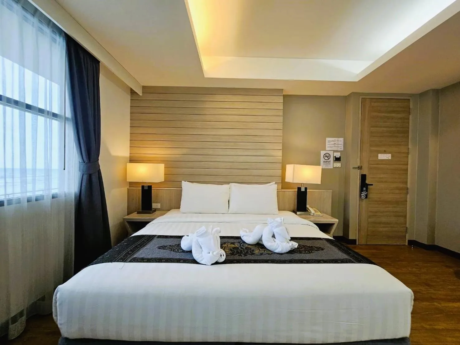 Photo of the whole room, Bed in Du Talay Hotel Koh Chang