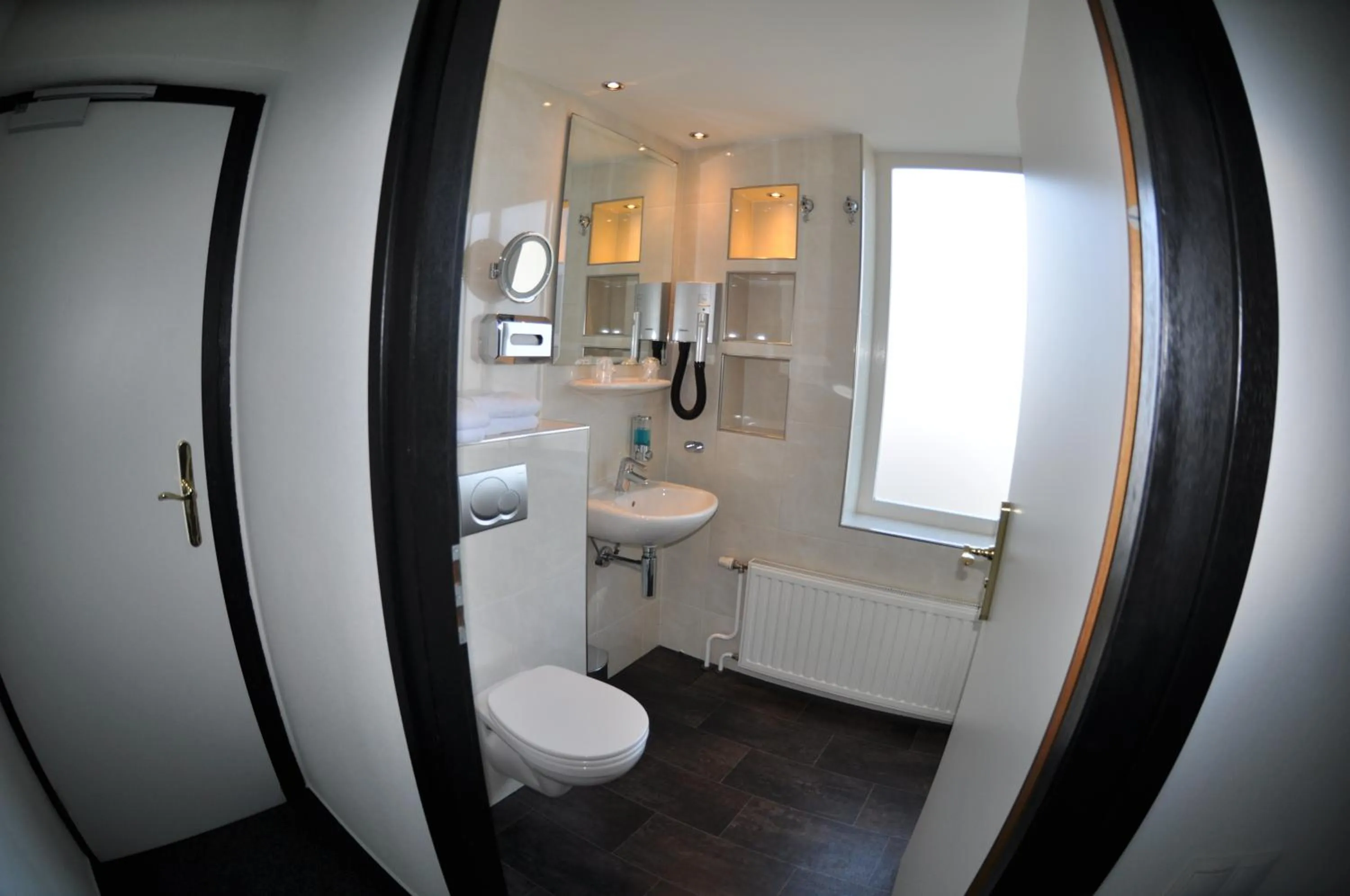 Hotel Le Beau Rivage