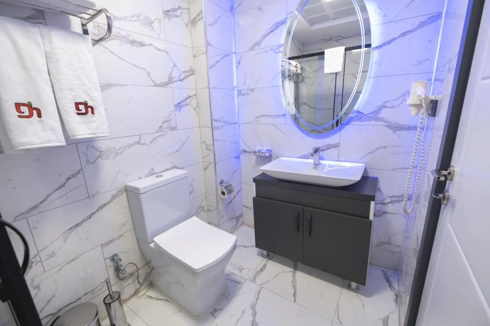 Bathroom in DEWY HOTEL