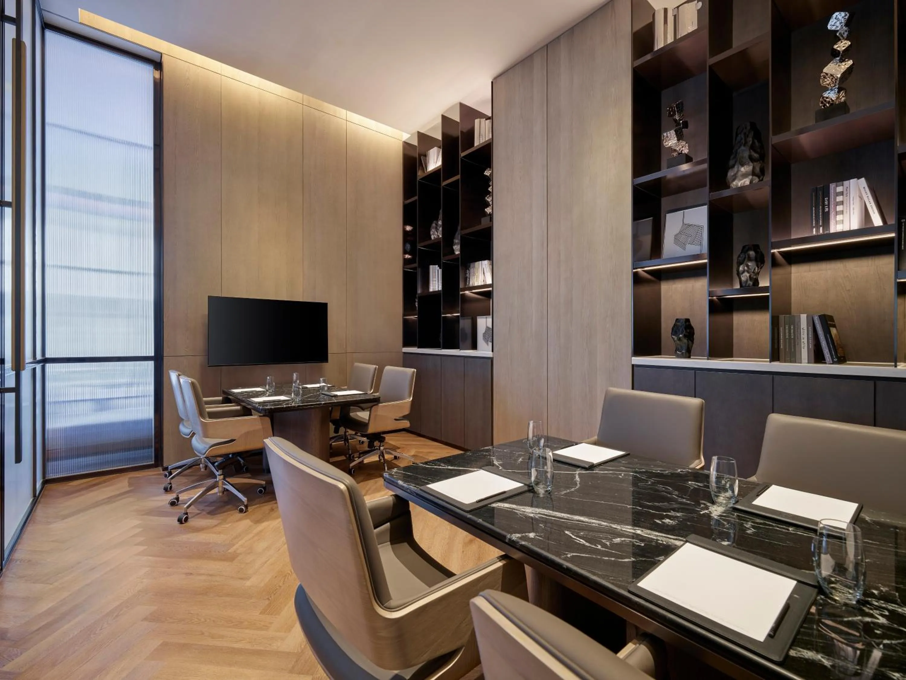 TV and multimedia in AC Hotel by Marriott Chengdu North