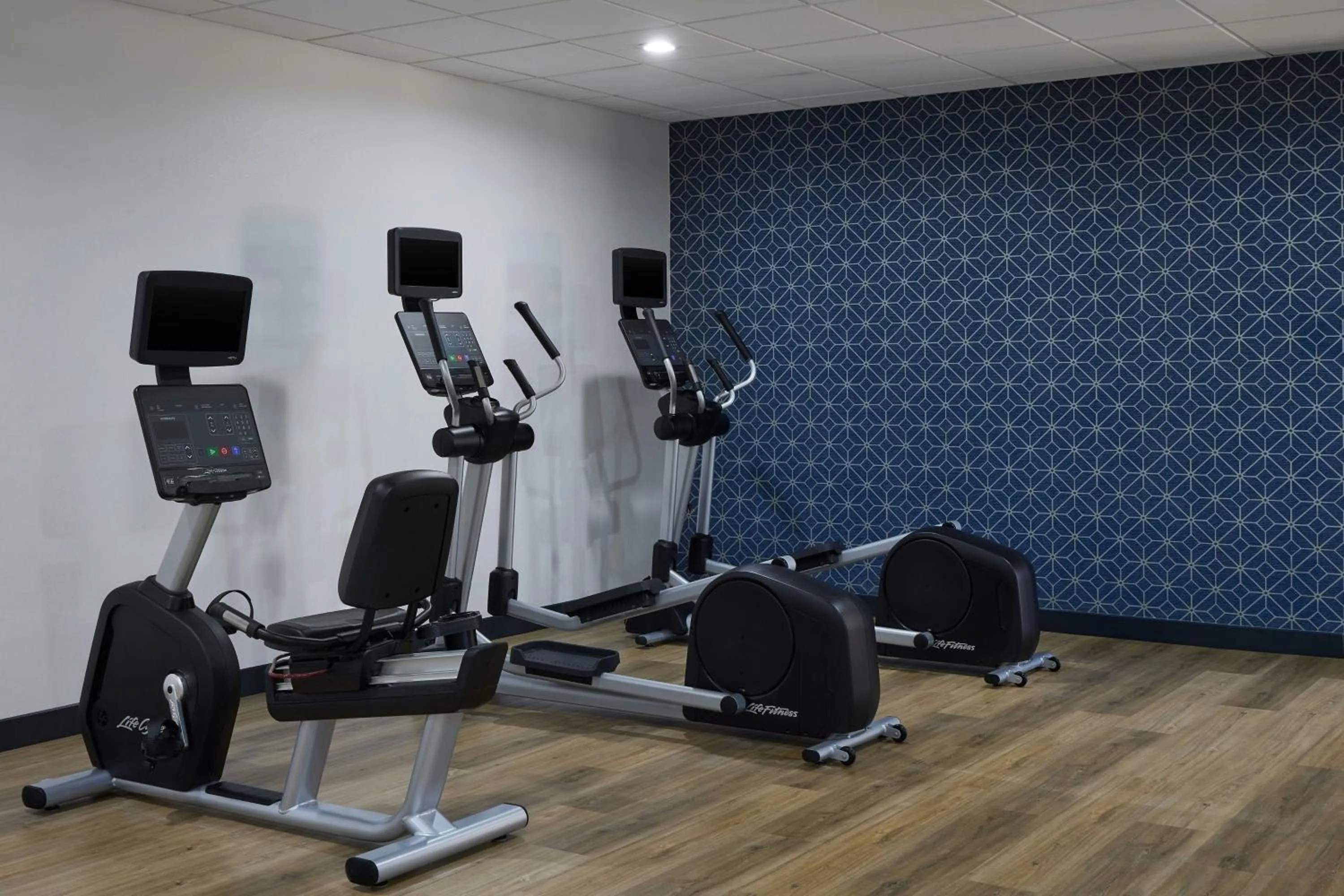 Fitness centre/facilities in Four Points by Sheraton Englewood Centennial Airport