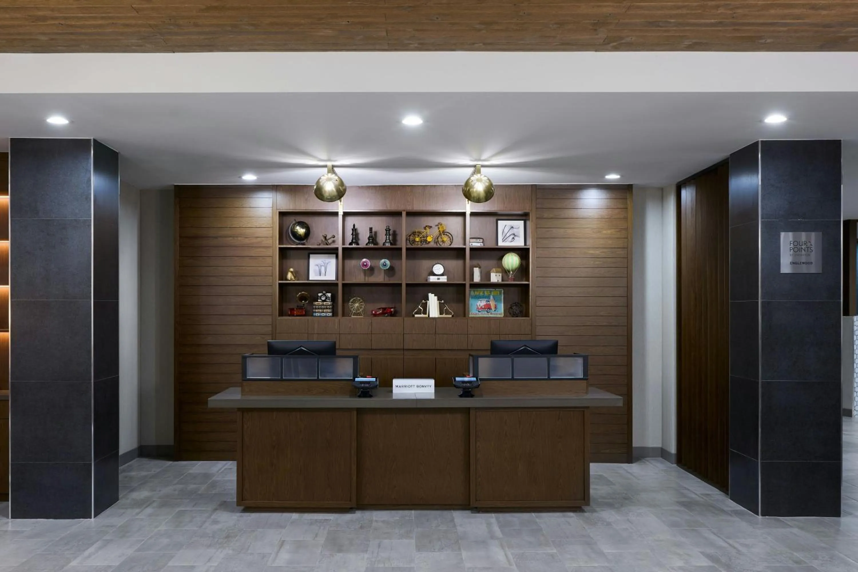 Lobby or reception in Four Points by Sheraton Englewood Centennial Airport