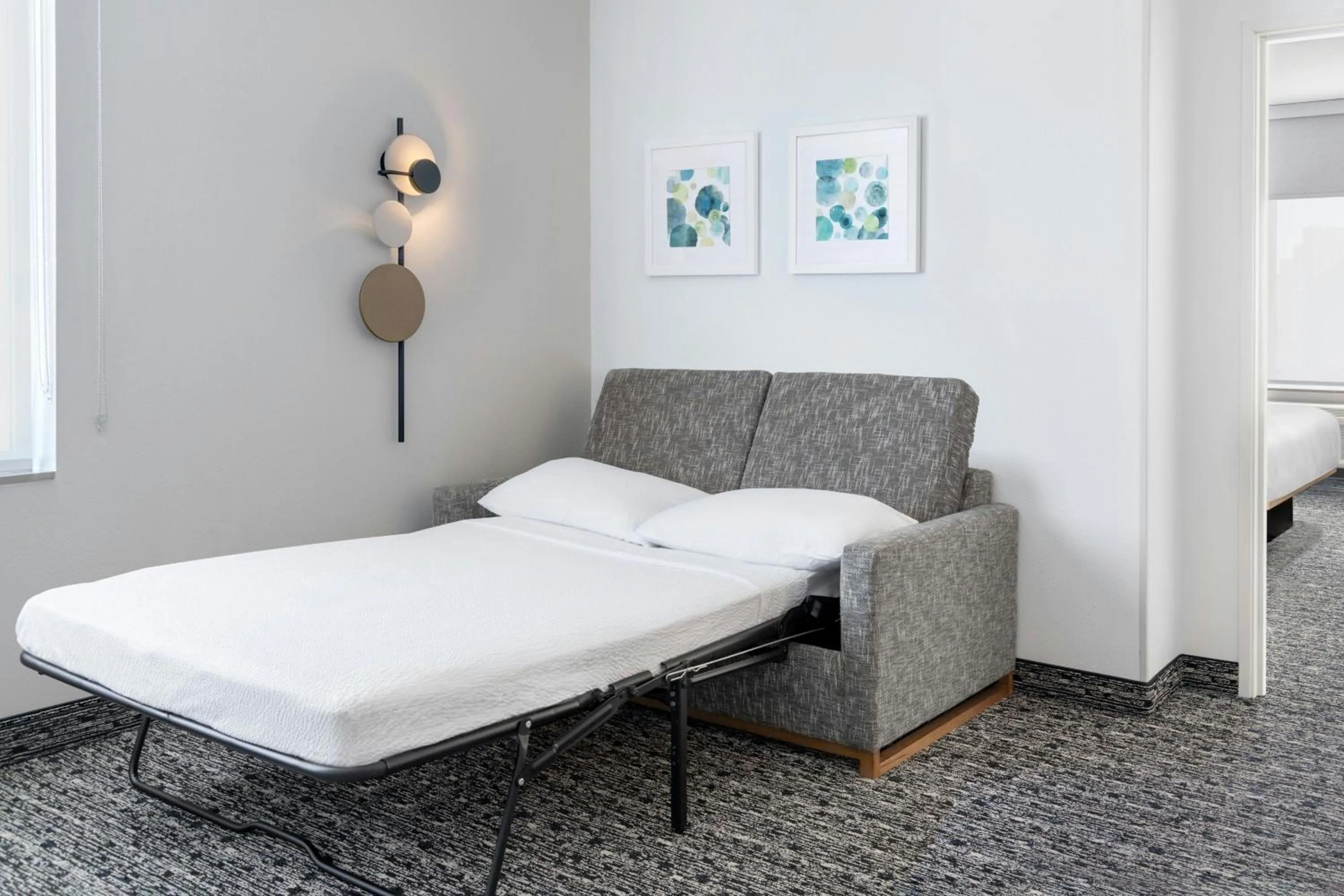 Bedroom, Bed in TownePlace Suites by Marriott Detroit Taylor