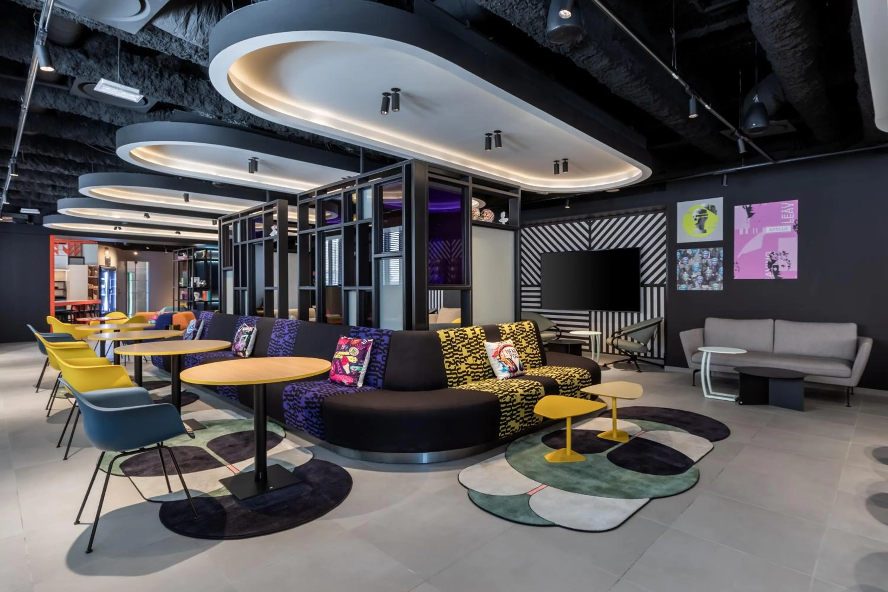 Lounge or bar in Aloft Hotel, By Marriott
