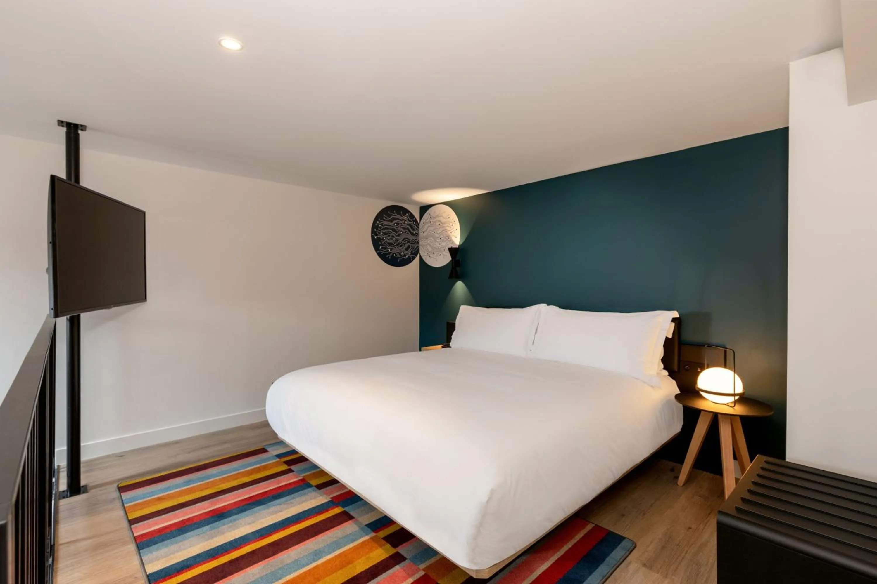 Photo of the whole room, Bed in Aloft Hotel, By Marriott