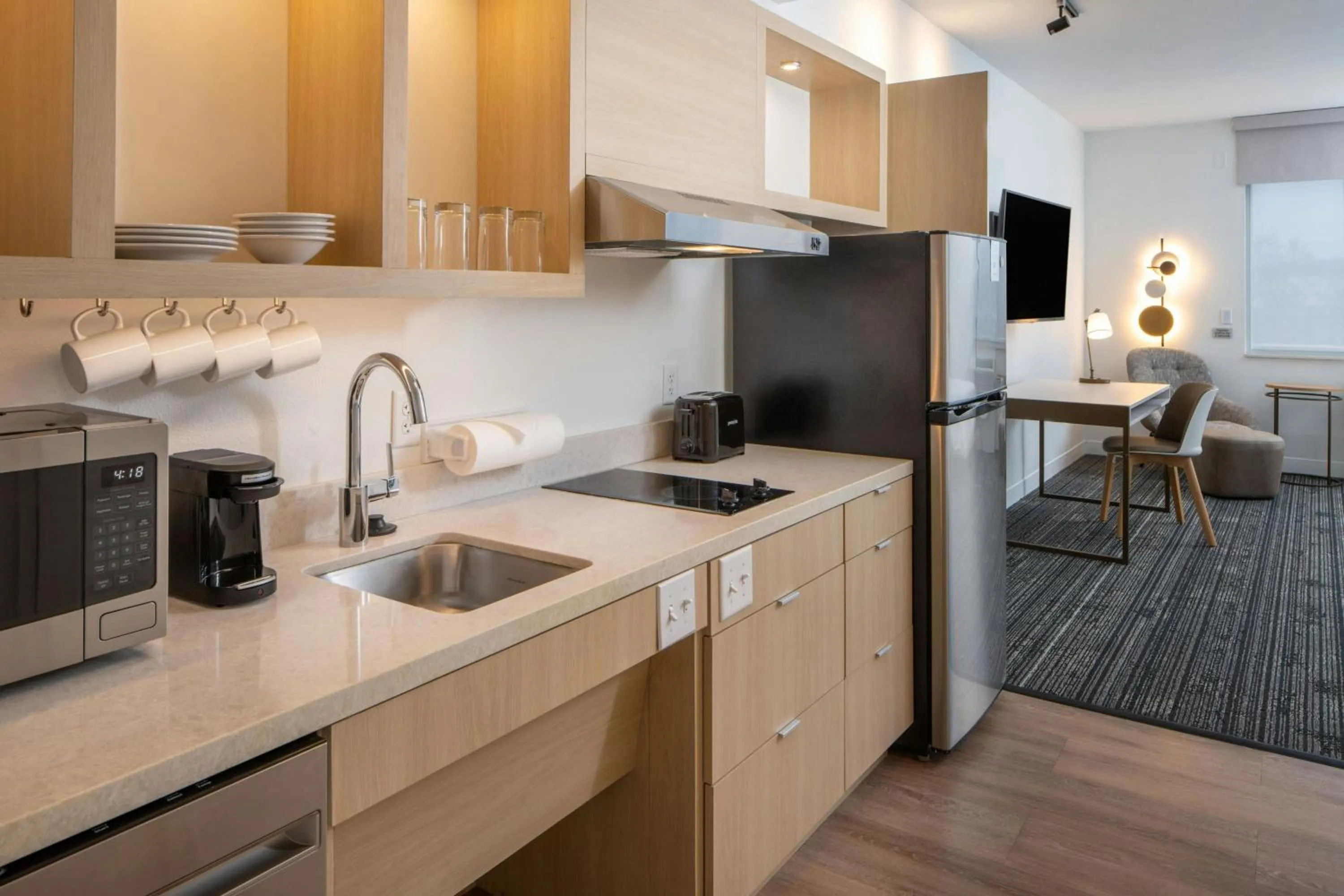 Kitchen or kitchenette in TownePlace Suites by Marriott Memphis Cordova
