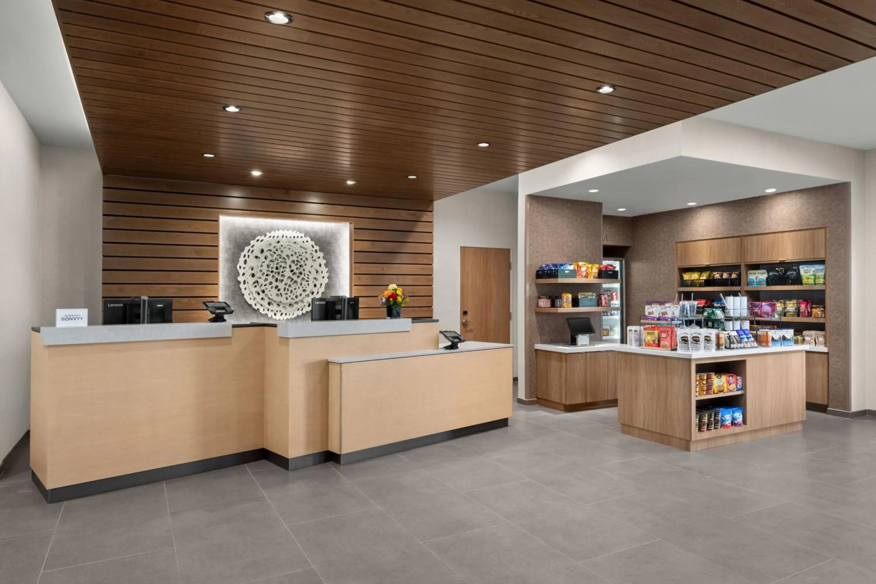 Lobby or reception in Fairfield by Marriott Inn & Suites Victorville