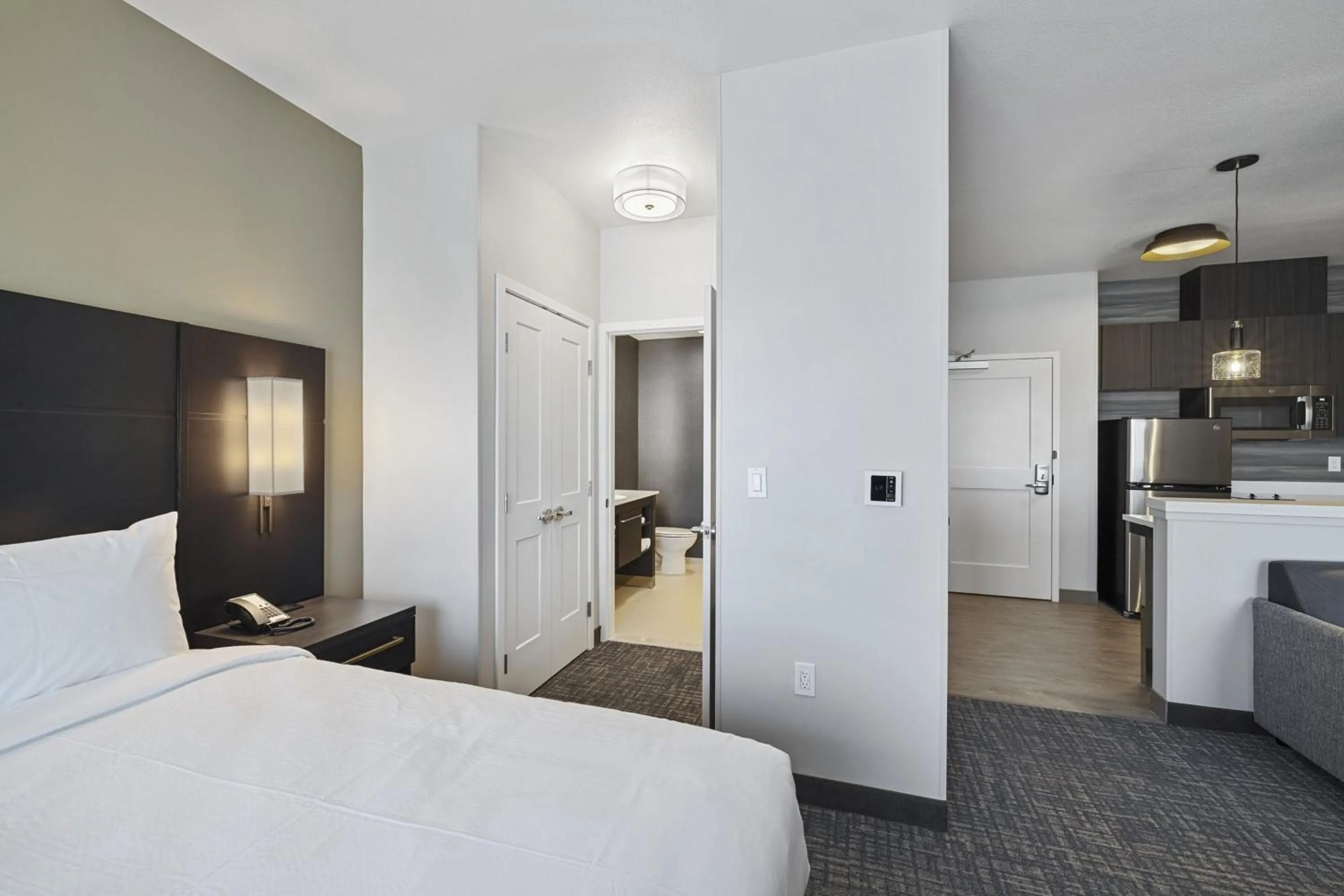 Bedroom, Bed in Residence Inn by Marriott Lodi Stockton