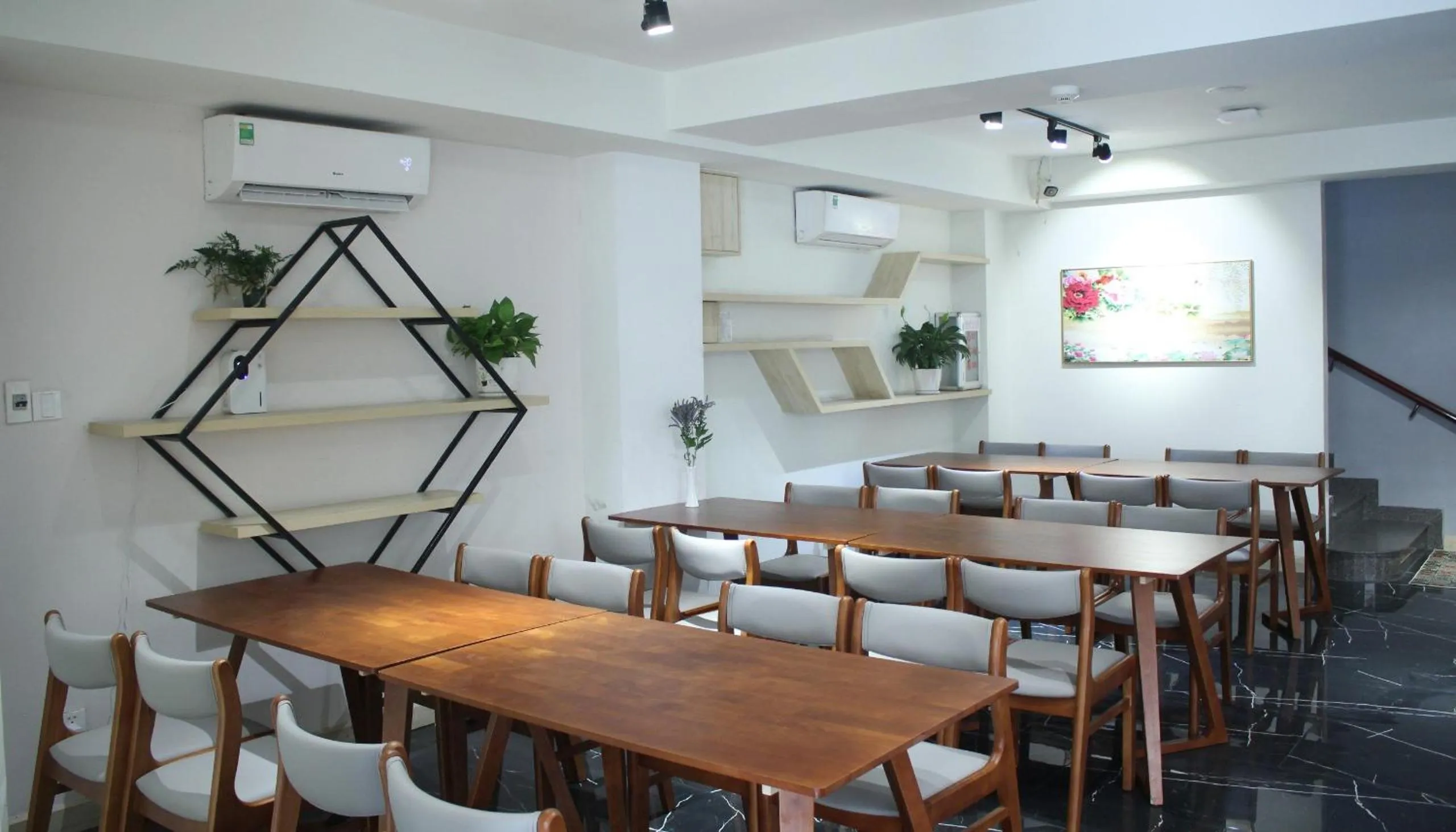 Restaurant/places to eat in Khách sạn Phước Lộc Thọ 2 - 福禄寿